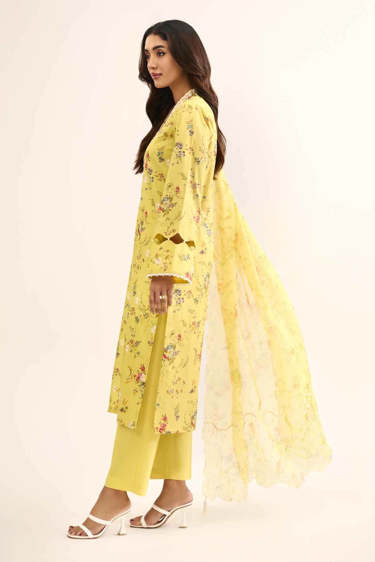 LAWN | EMBROIDERED - Shop Now at Kayseria