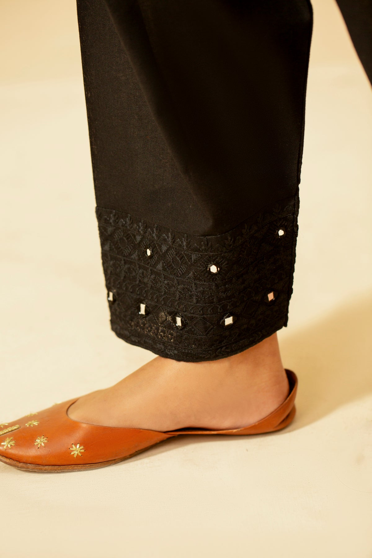 Embroidered Trouser - KPW24-P3092-92 - Shop Now at Kayseria
