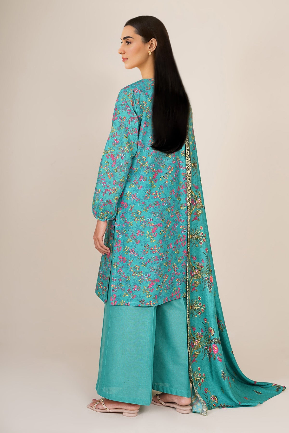 3 Piece - Printed Khaddar Suit - KPW24-P3109-109 - Shop Now at Kayseria