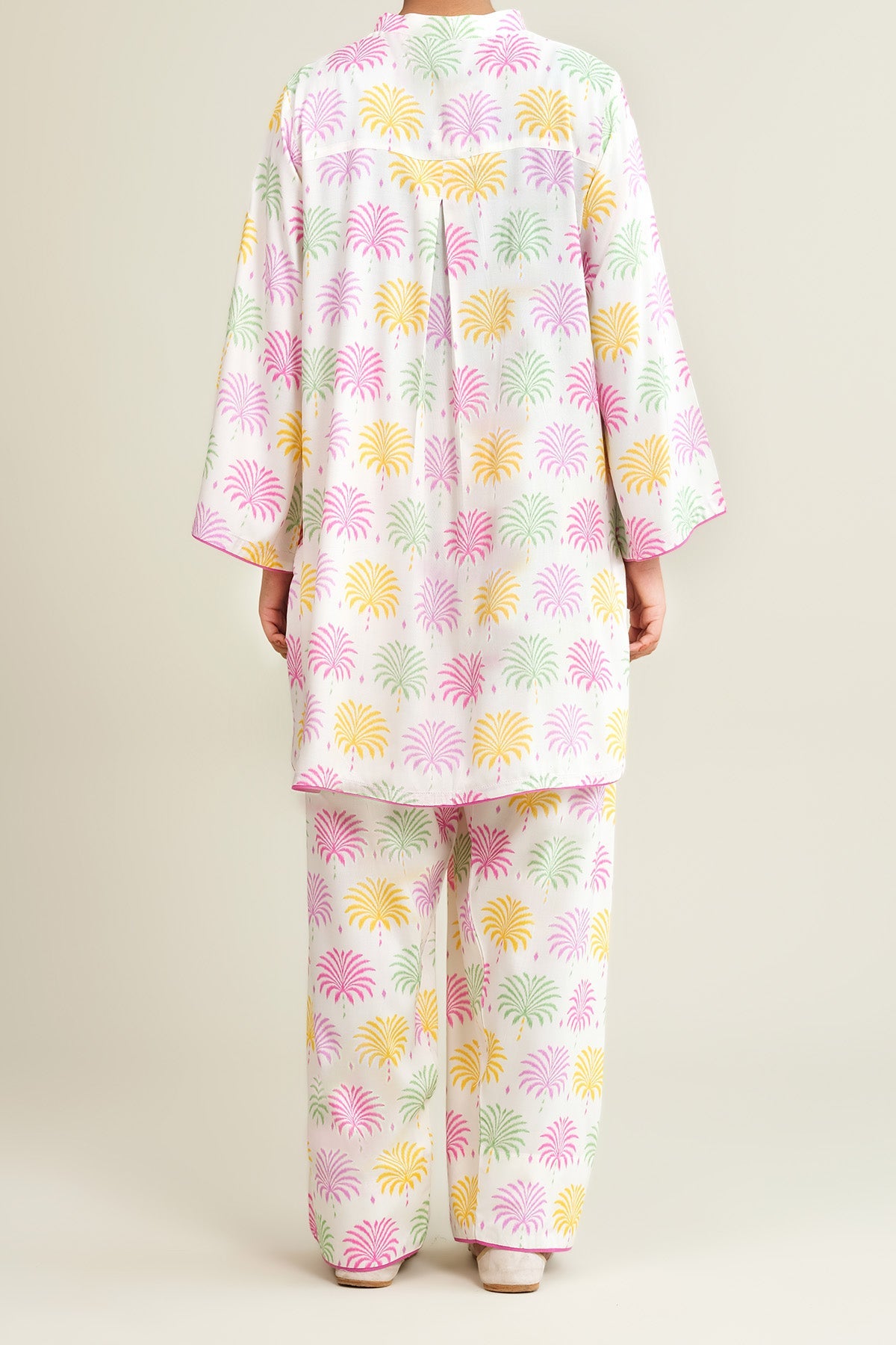 2 Piece - Printed Linen Suit - KPW25-P3731 - Shop Now at Kayseria