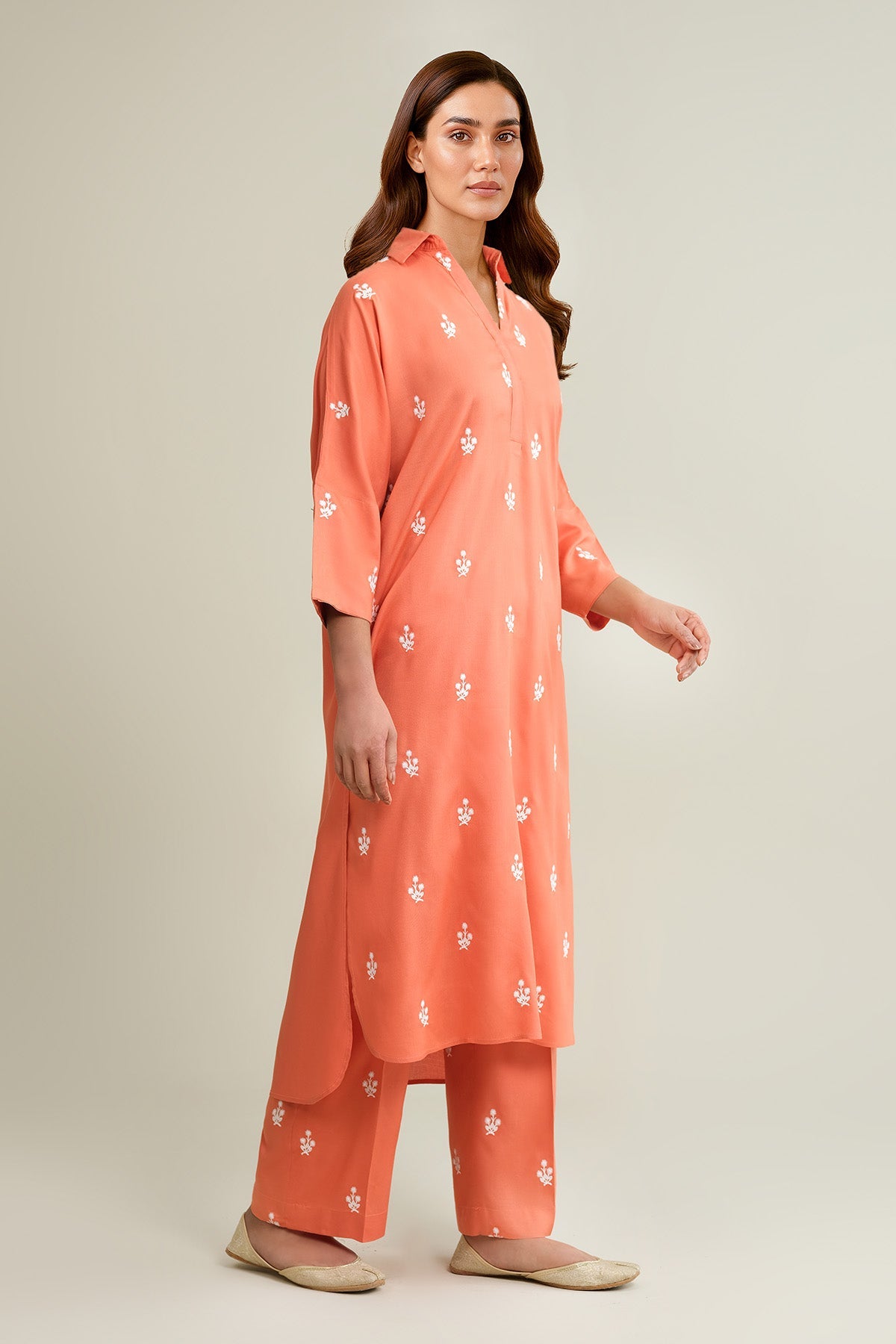 2 Piece - Dyed & Embroidered Linen Suit - KPW25-P3754 - Shop Now at Kayseria
