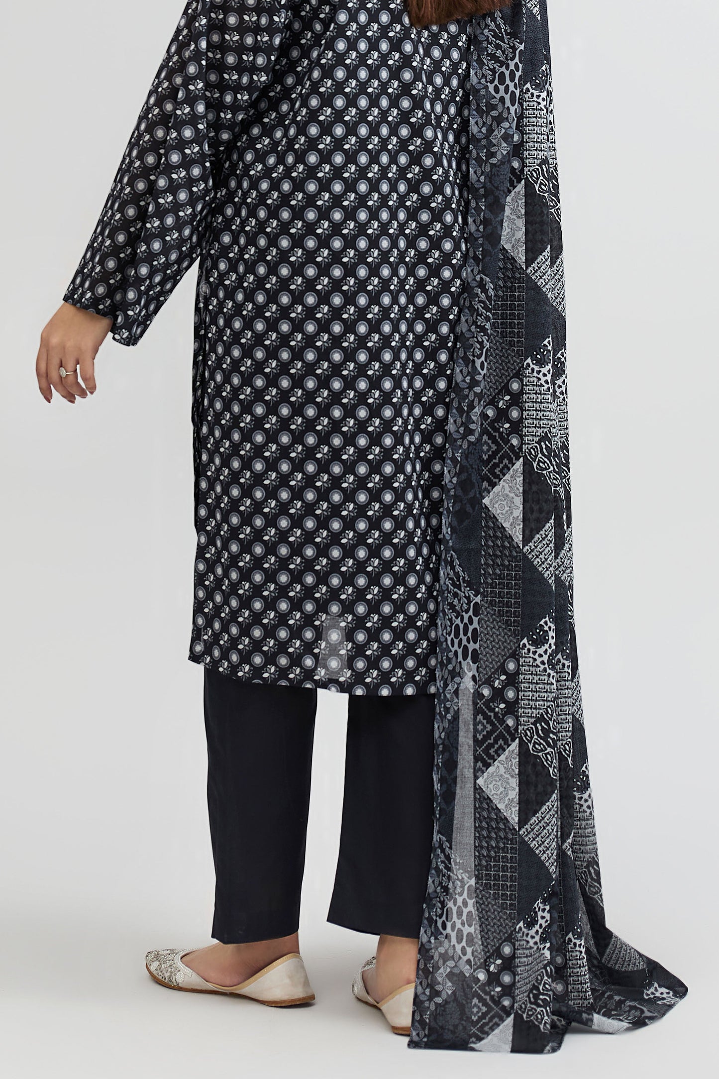 LAWN | PRINTED