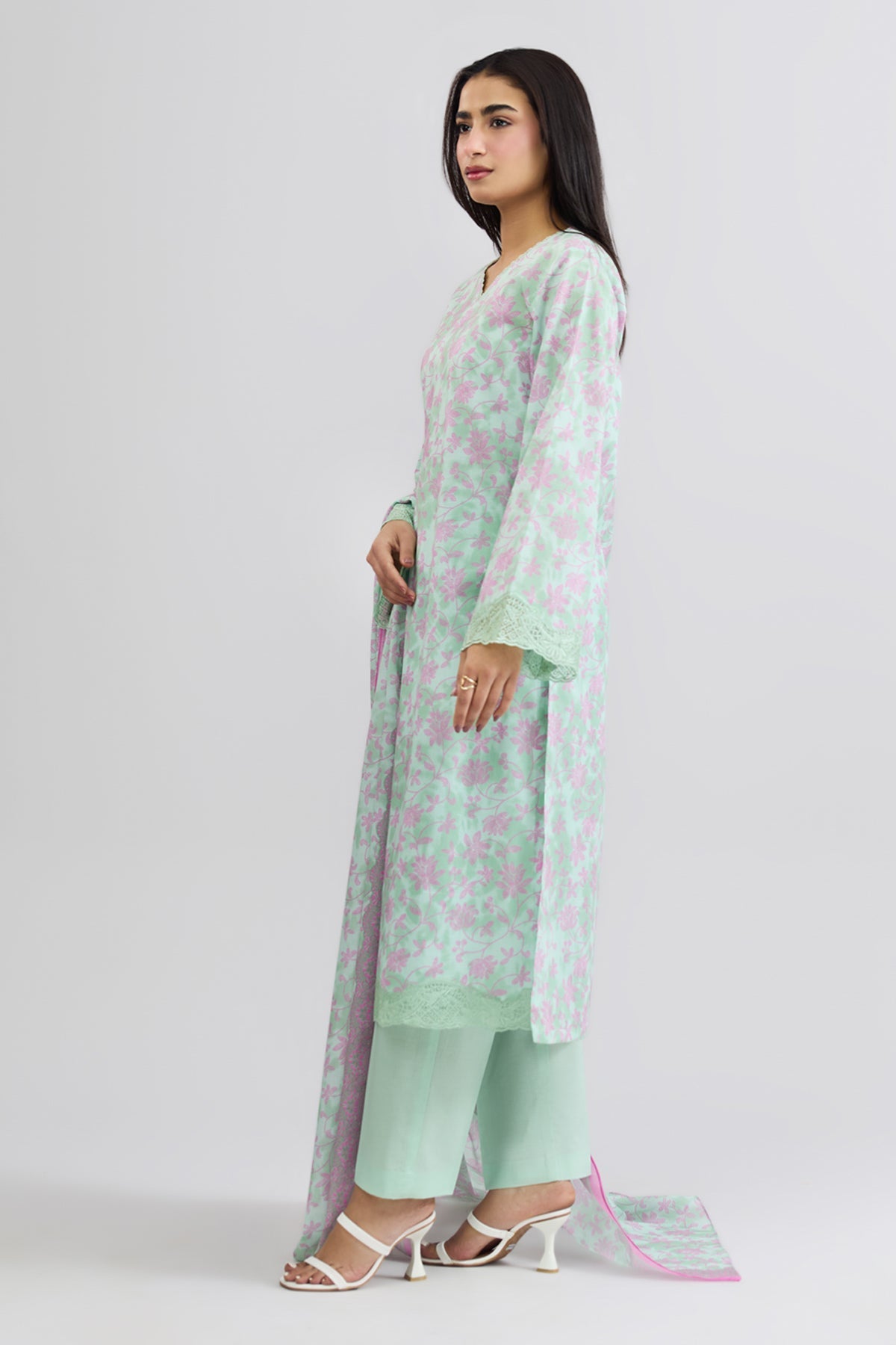 LAWN | EMBROIDERED - Shop Now at Kayseria
