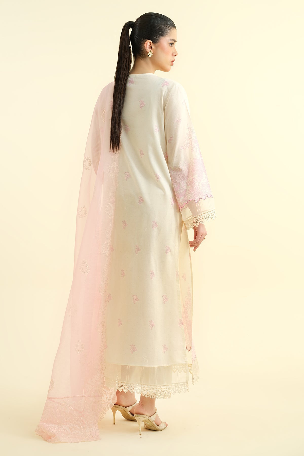 3 Piece - Printed & Embroidered Lawn Suit - C6233 - Shop Now at Kayseria