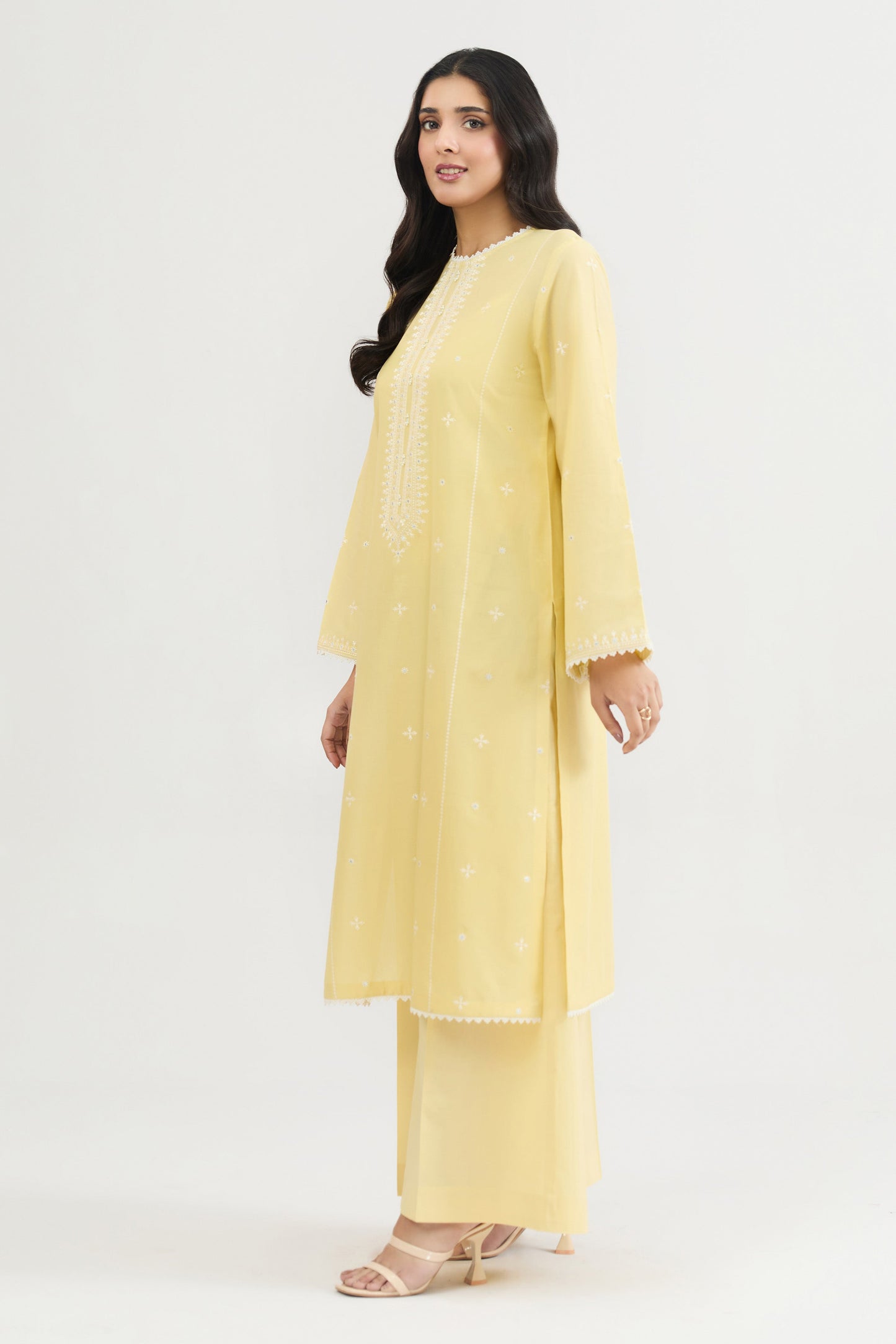 LAWN | EMBROIDERED