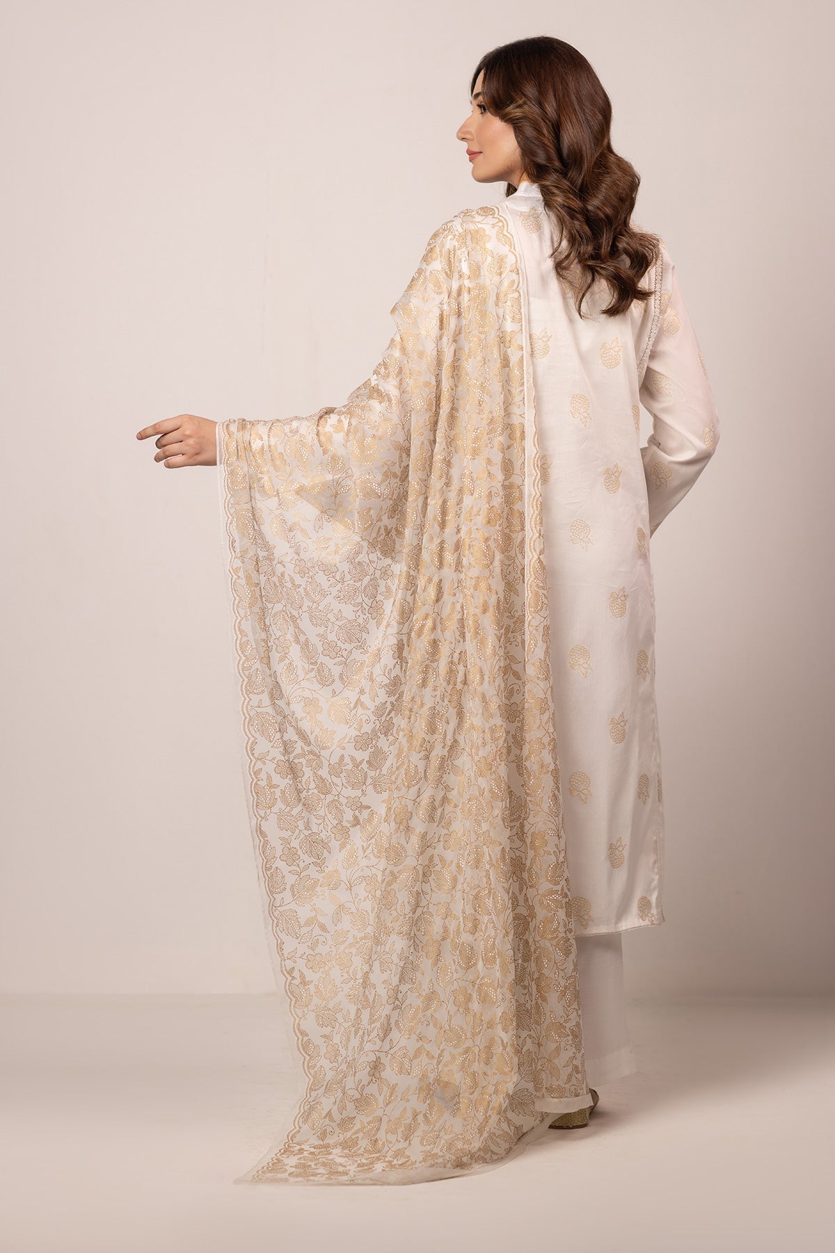 2 Piece - Embroidered Jacquard Suit - MCP-1302-2 - Shop Now at Kayseria