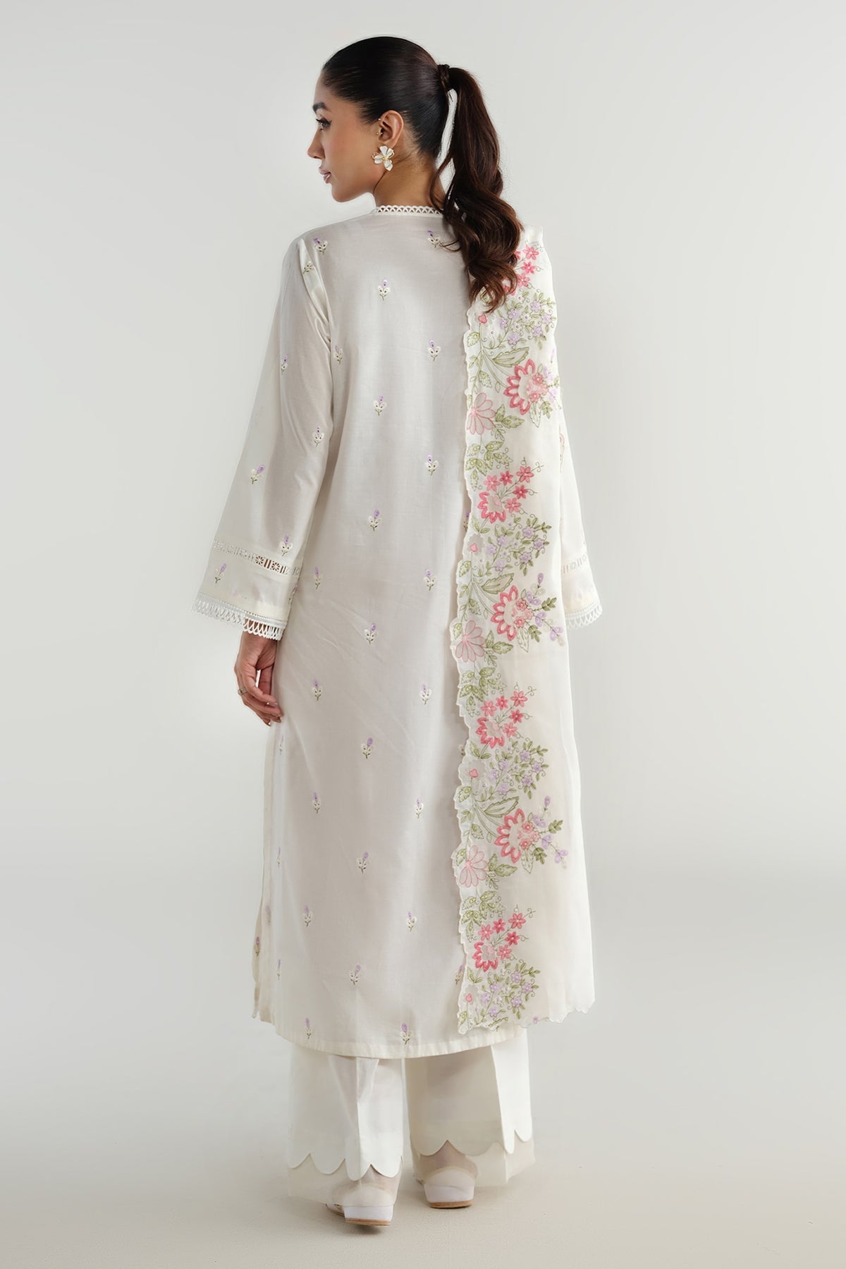 2 Piece - Embroidered Suit - C6266 - Shop Now at Kayseria