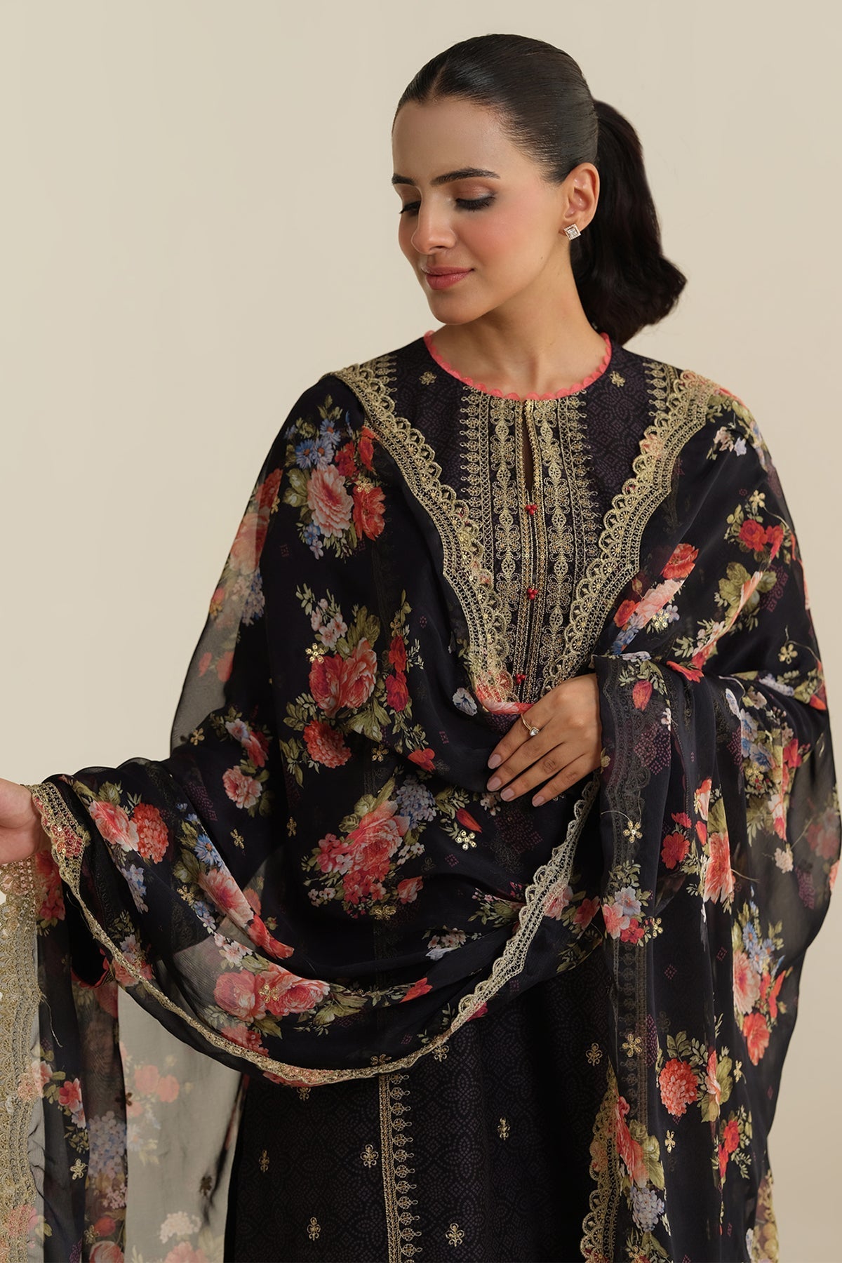 2-Piece -  Printed & Embroidered Suit - C6287 - Shop Now at Kayseria