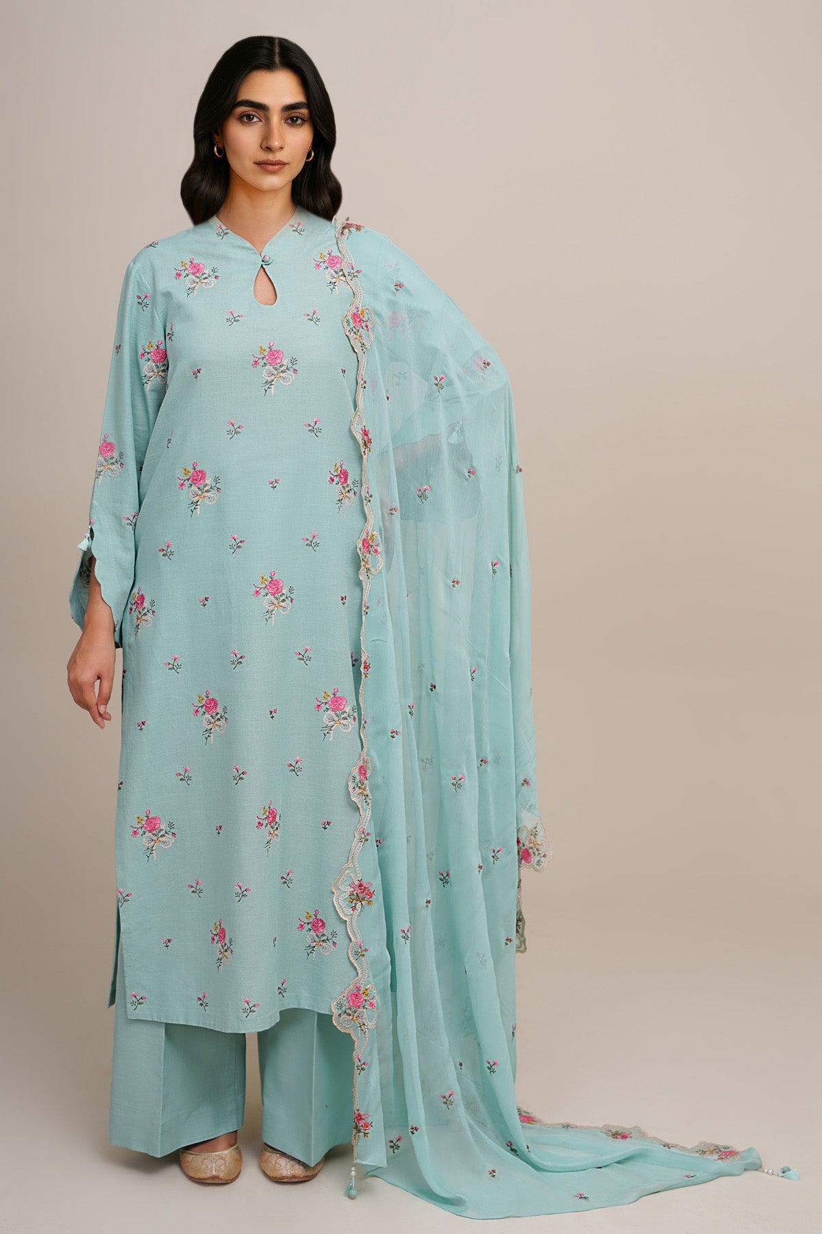 KHADDAR  |  EMBROIDERED - Shop Now at Kayseria