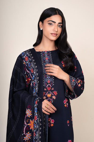 3 Piece - Printed Khaddar Suit - C6395 - Shop Now at Kayseria