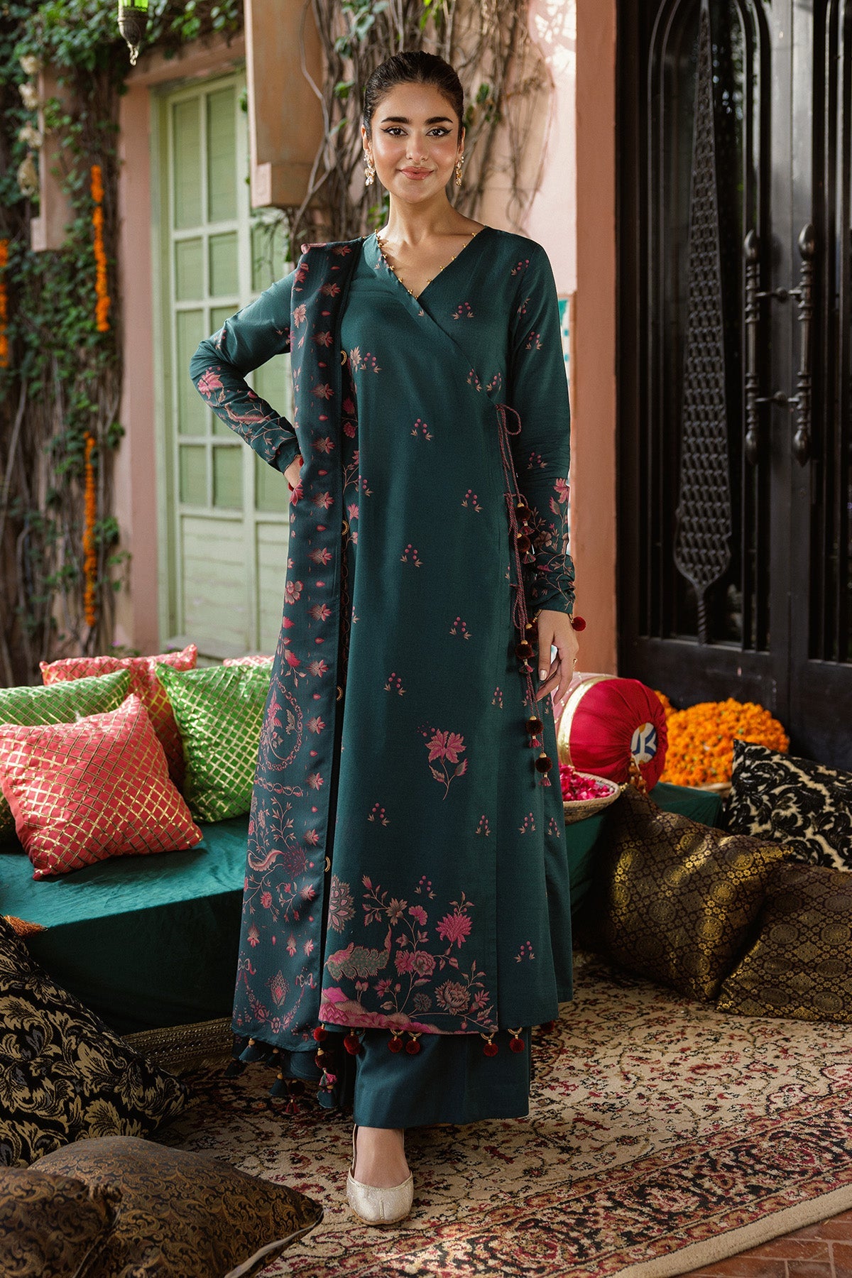 3 Piece - Printed Slub Khaddar Suit - C6421 - Shop Now at Kayseria