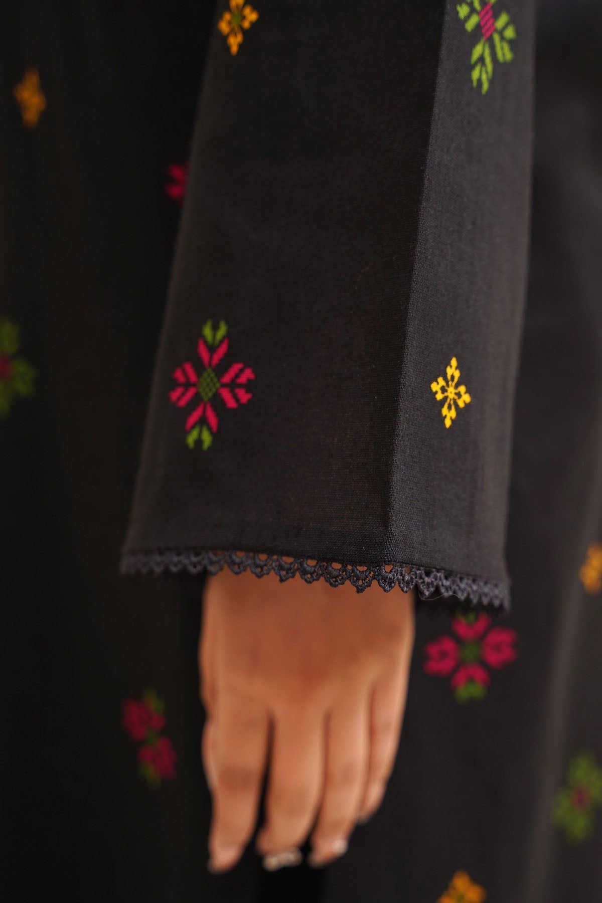 3 Piece - Printed Khaddar Suit - C6443 - Shop Now at Kayseria
