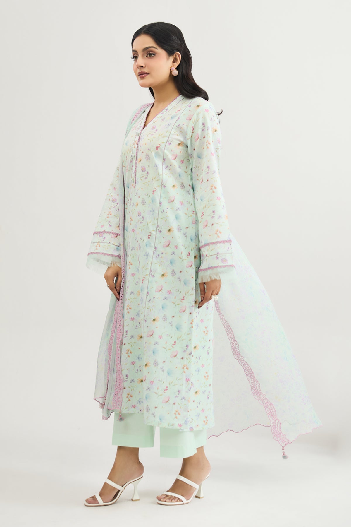 LAWN | EMBROIDERED - Shop Now at Kayseria