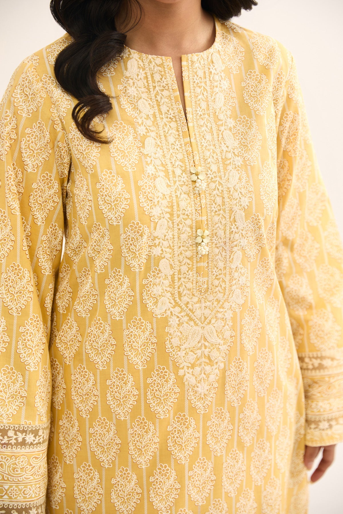LAWN  |  PRINTED - Shop Now at Kayseria