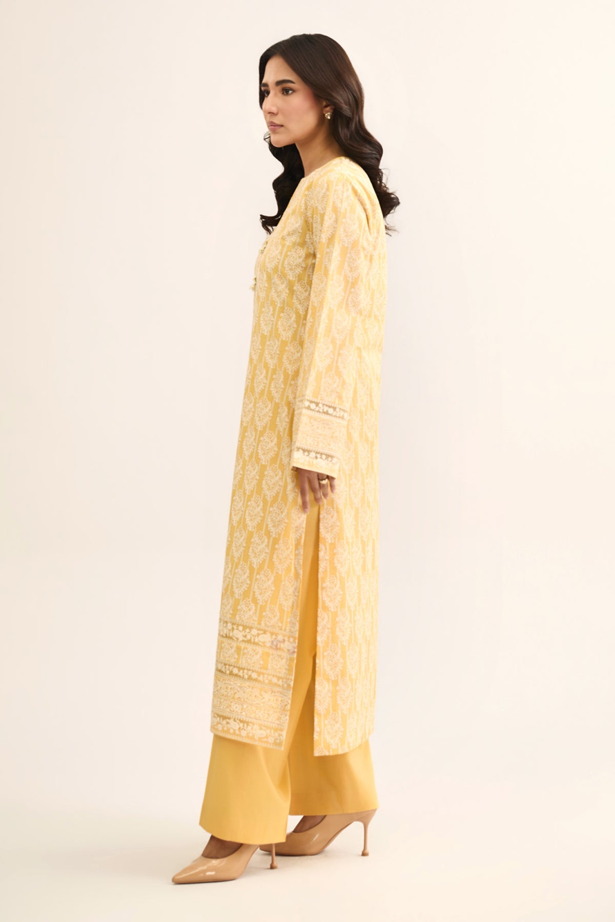 LAWN  |  PRINTED - Shop Now at Kayseria