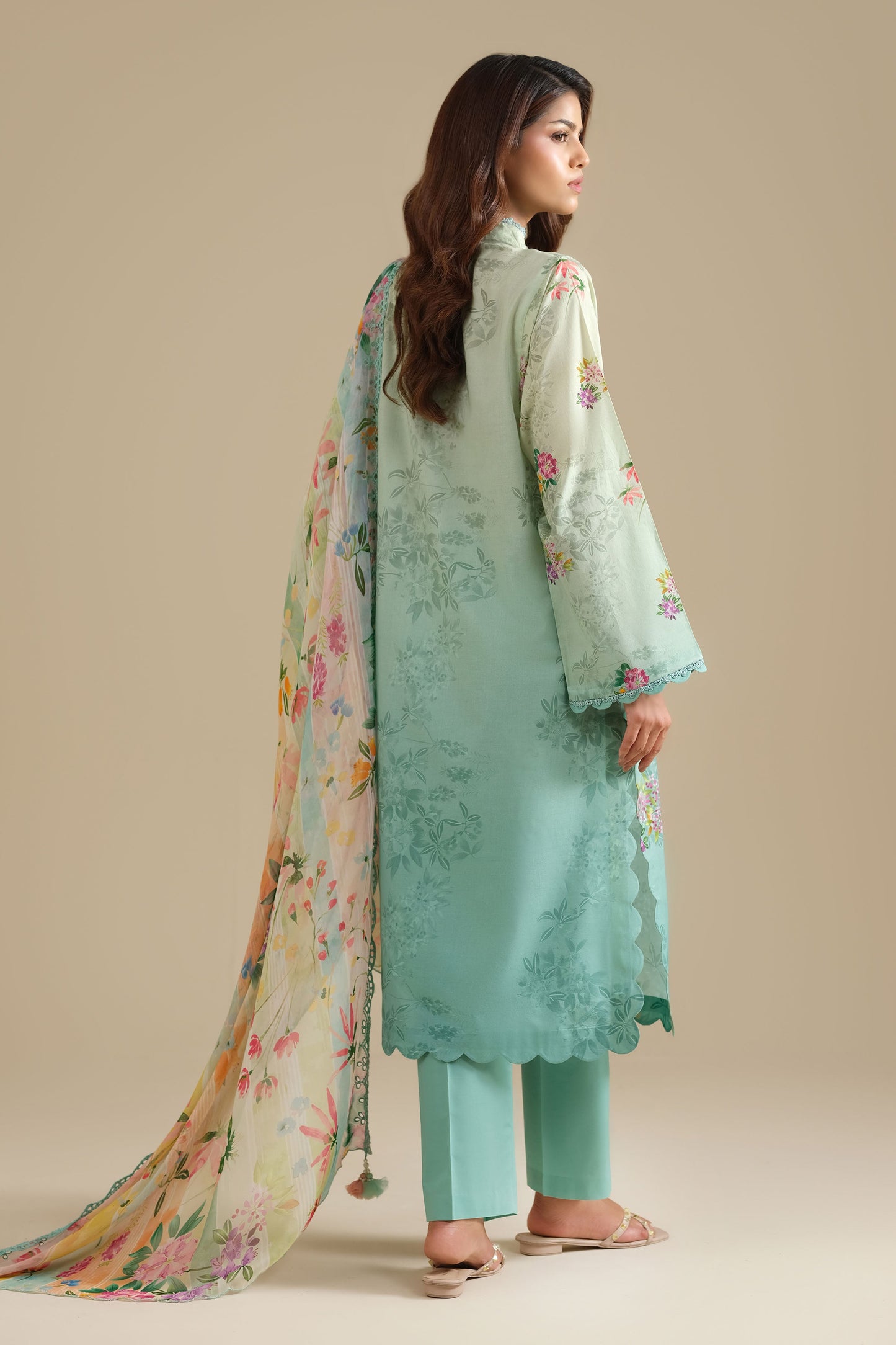 LAWN | EMBROIDERED