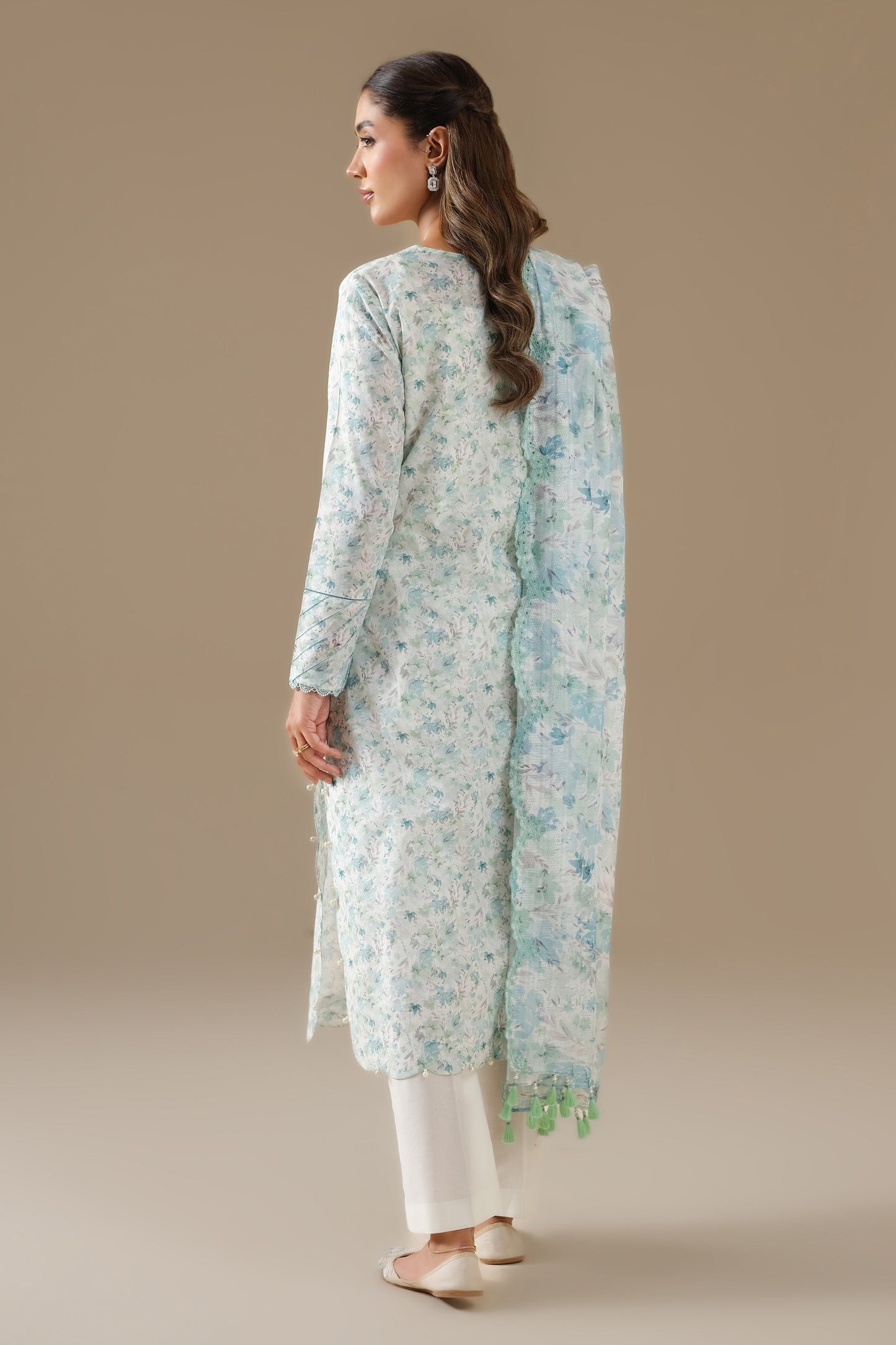 LAWN | EMBROIDERED