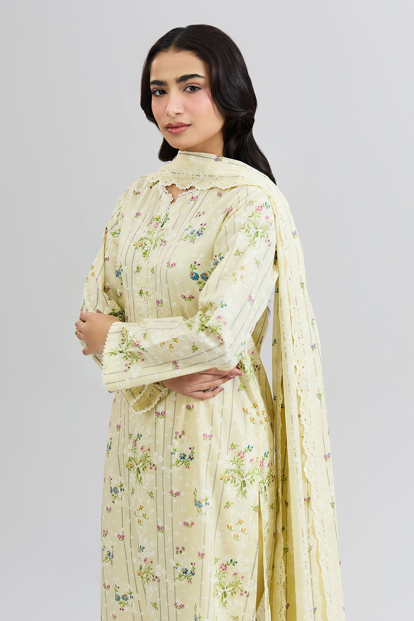 LAWN | EMBROIDERED