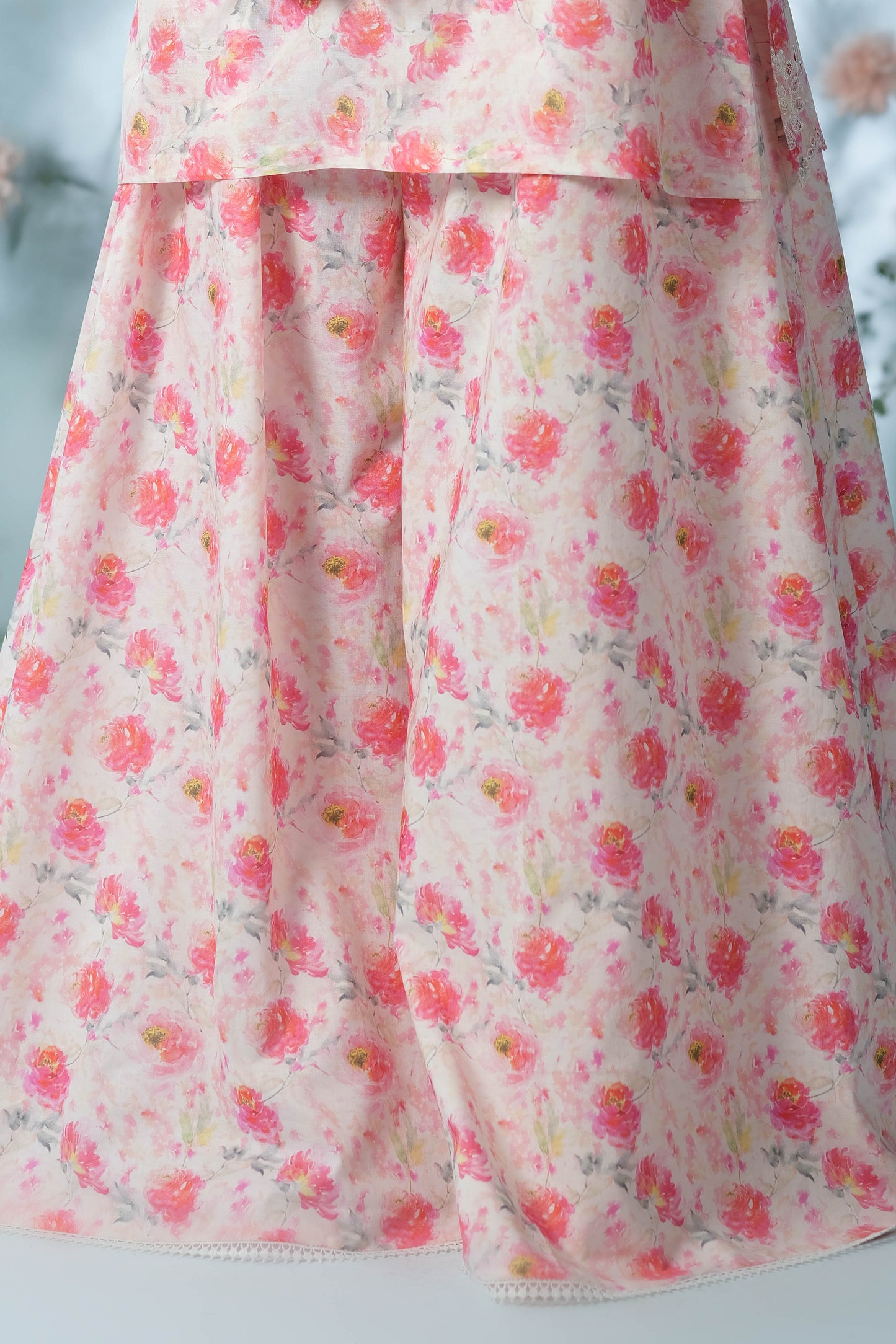 LAWN | EMBROIDERED