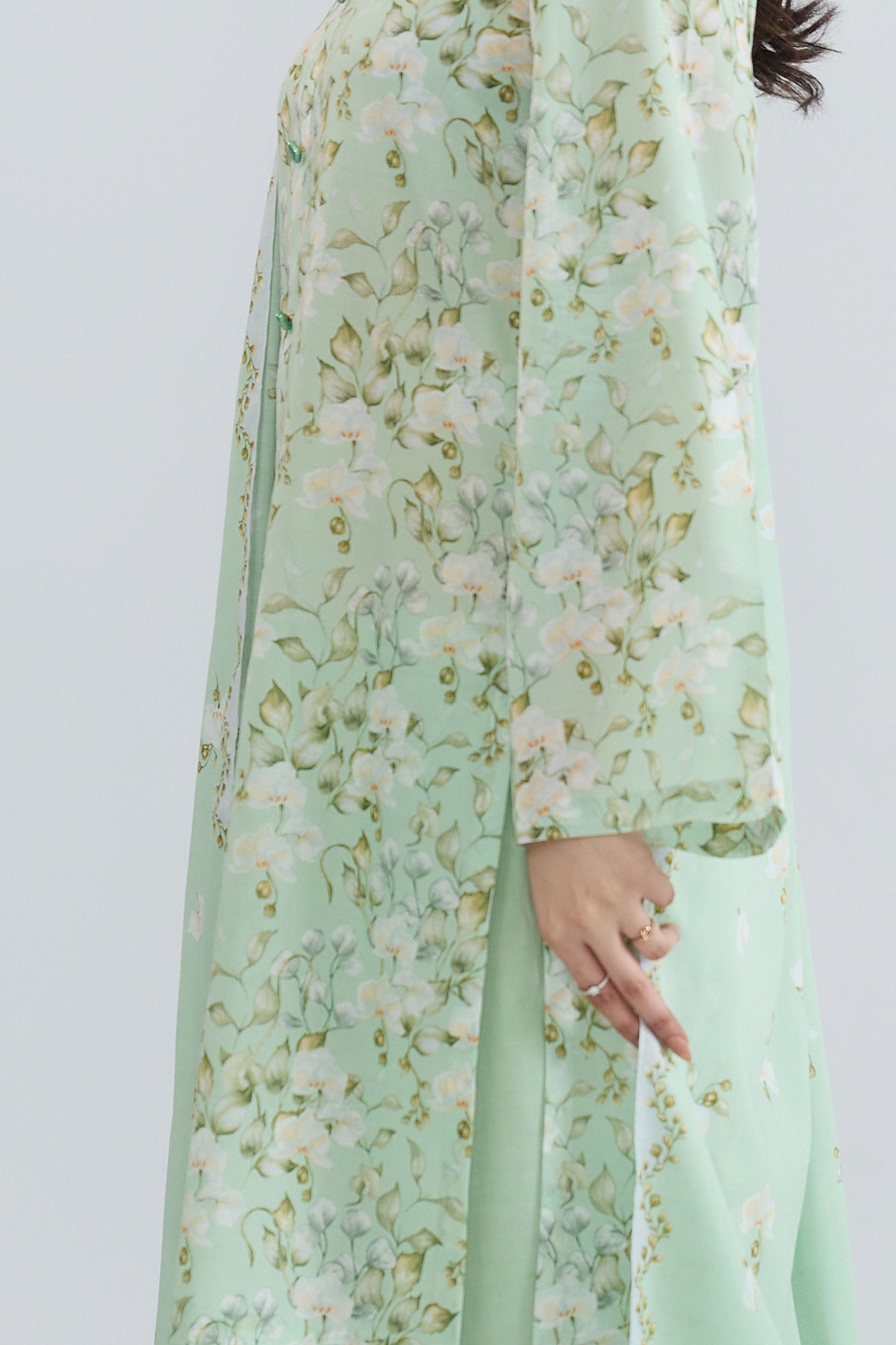 LAWN | PRINTED