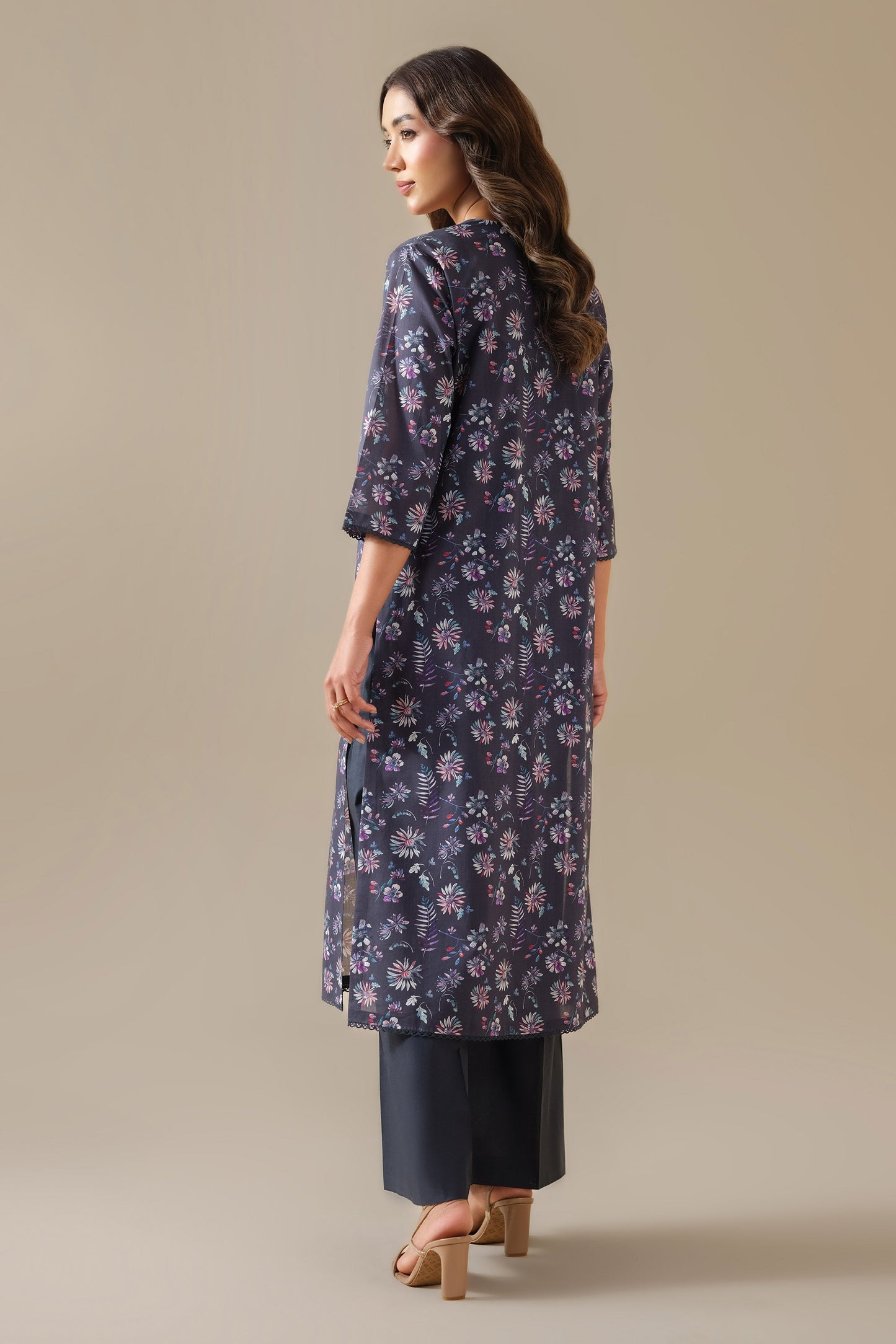 LAWN | PRINTED