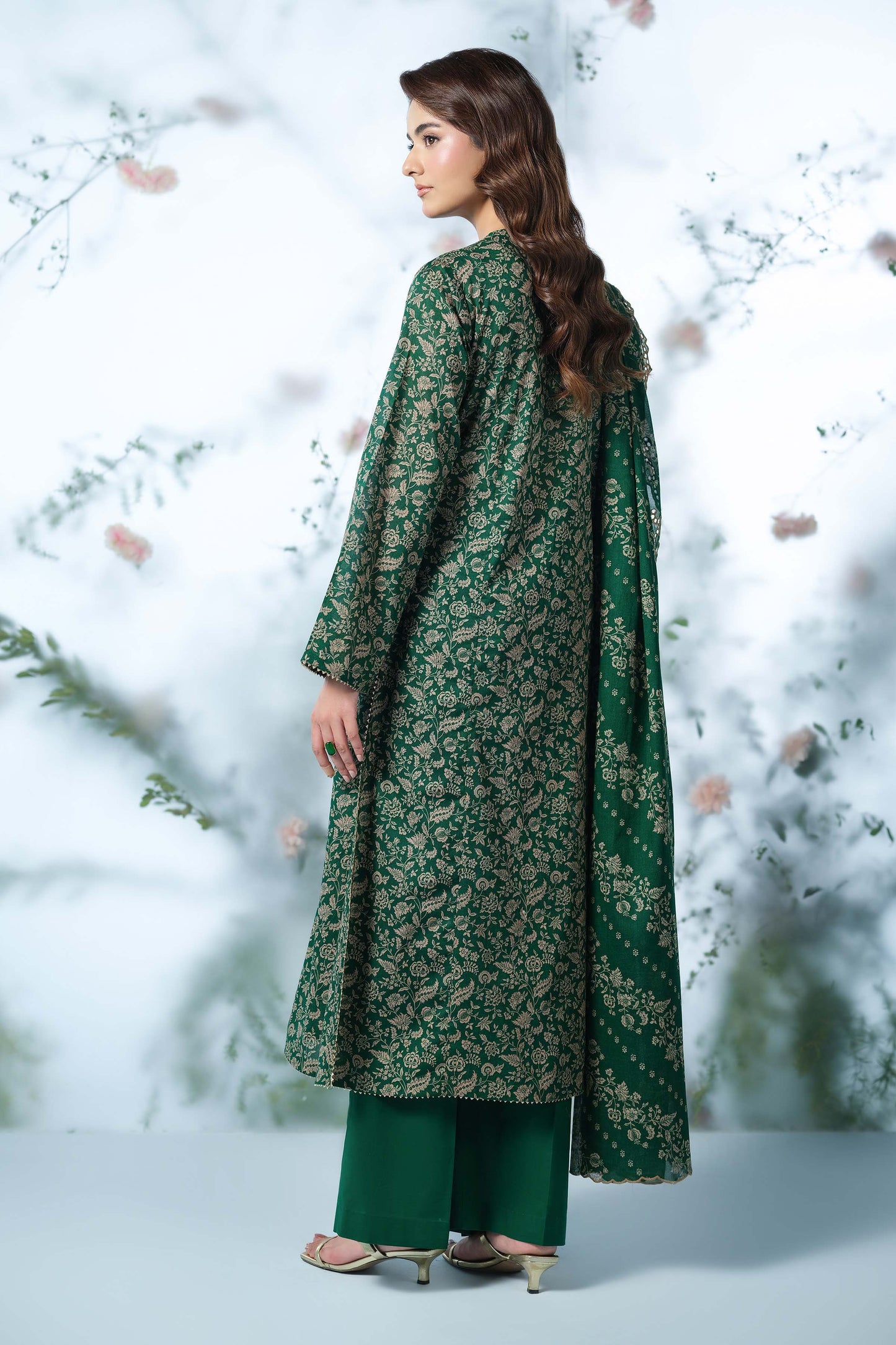 LAWN | EMBROIDERED