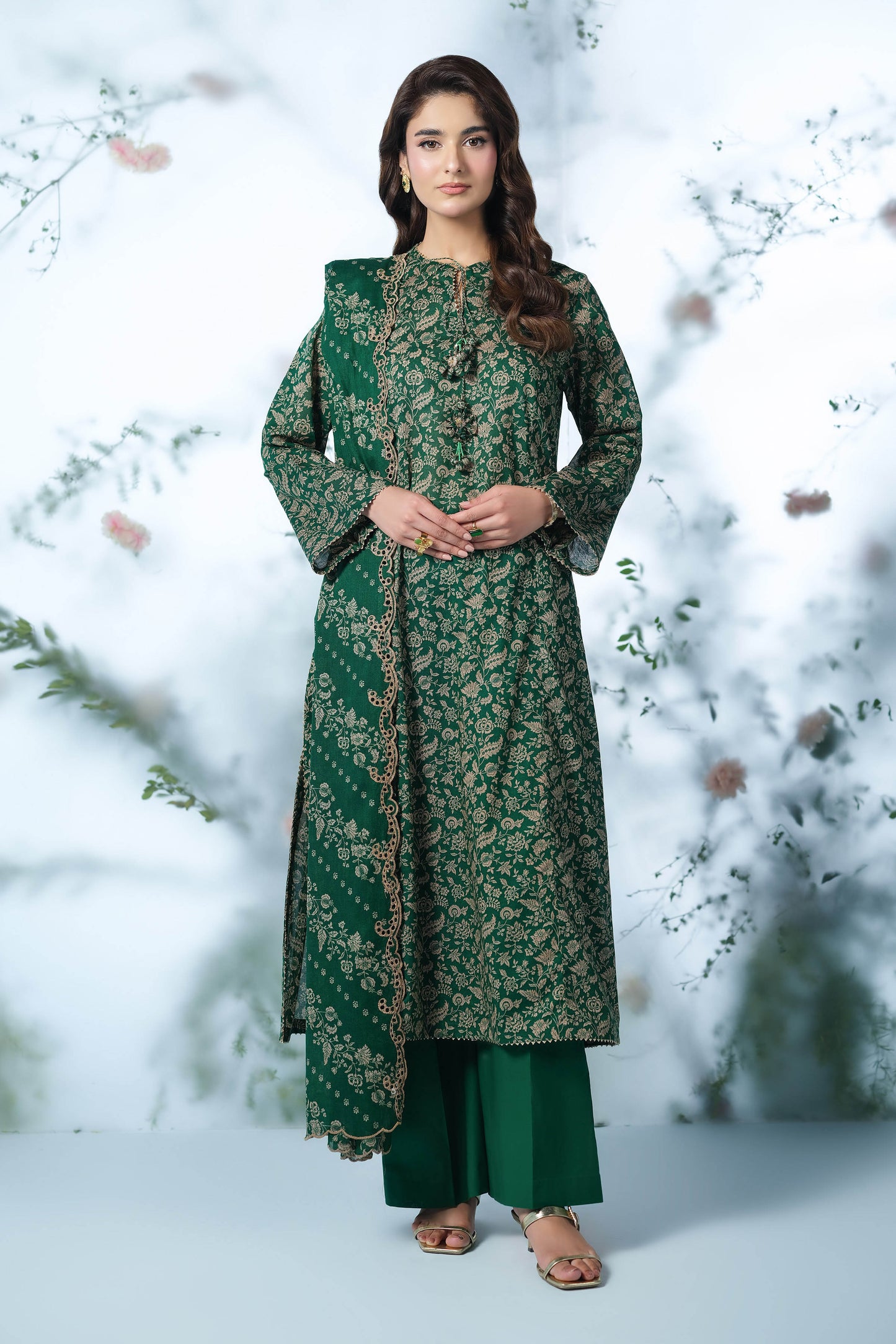 LAWN | EMBROIDERED