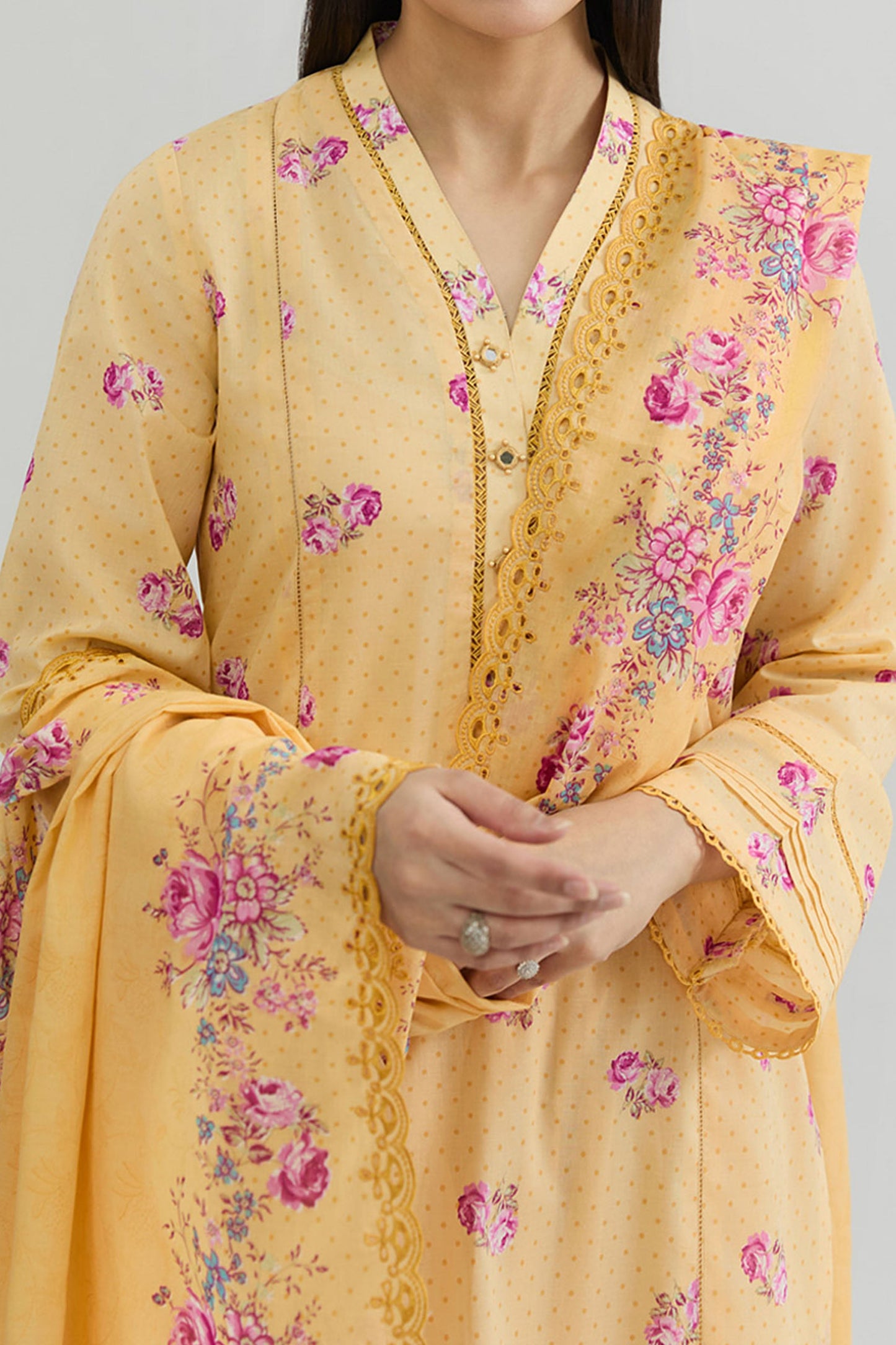 LAWN | EMBROIDERED