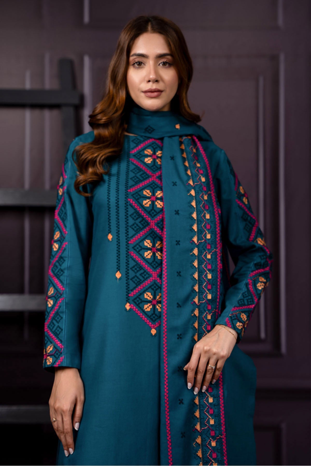 KHADDAR  |  EMBROIDERED - Shop Now at Kayseria