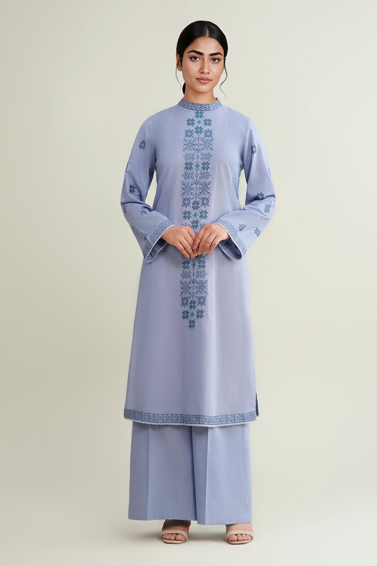 KHADDAR  |  EMBROIDERED - Shop Now at Kayseria