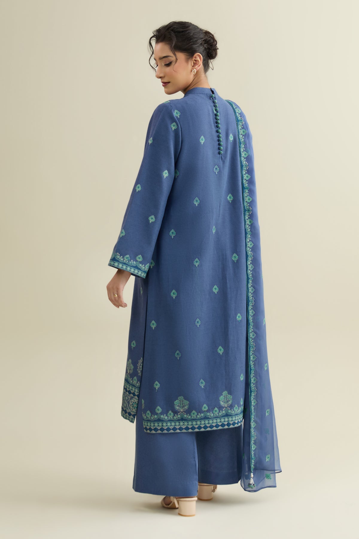 COTTON KARANDI  |  EMBROIDERED - Shop Now at Kayseria