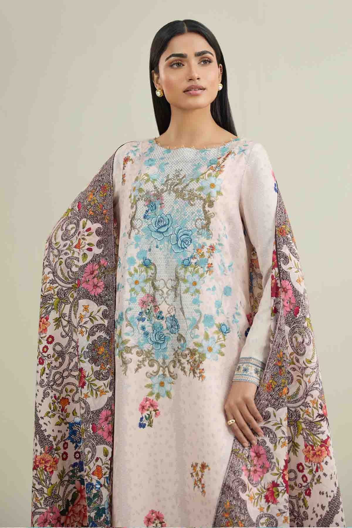 VISCOSE WOOL  |  EMBROIDERED - Shop Now at Kayseria