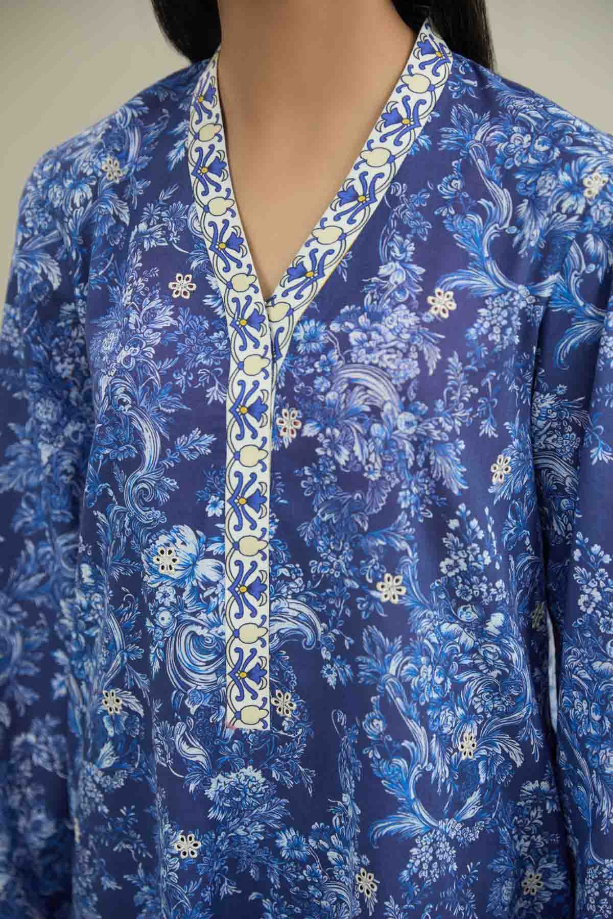 KHADDAR  |  EMBROIDERED - Shop Now at Kayseria