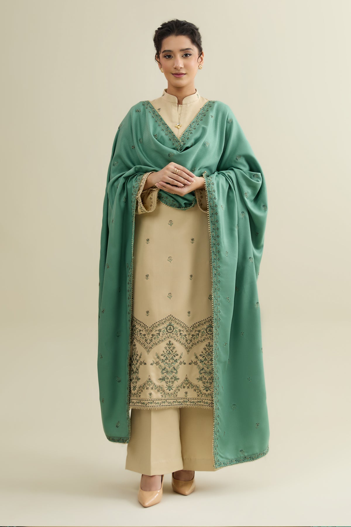 VISCOSE WOOL  |  EMBROIDERED - Shop Now at Kayseria