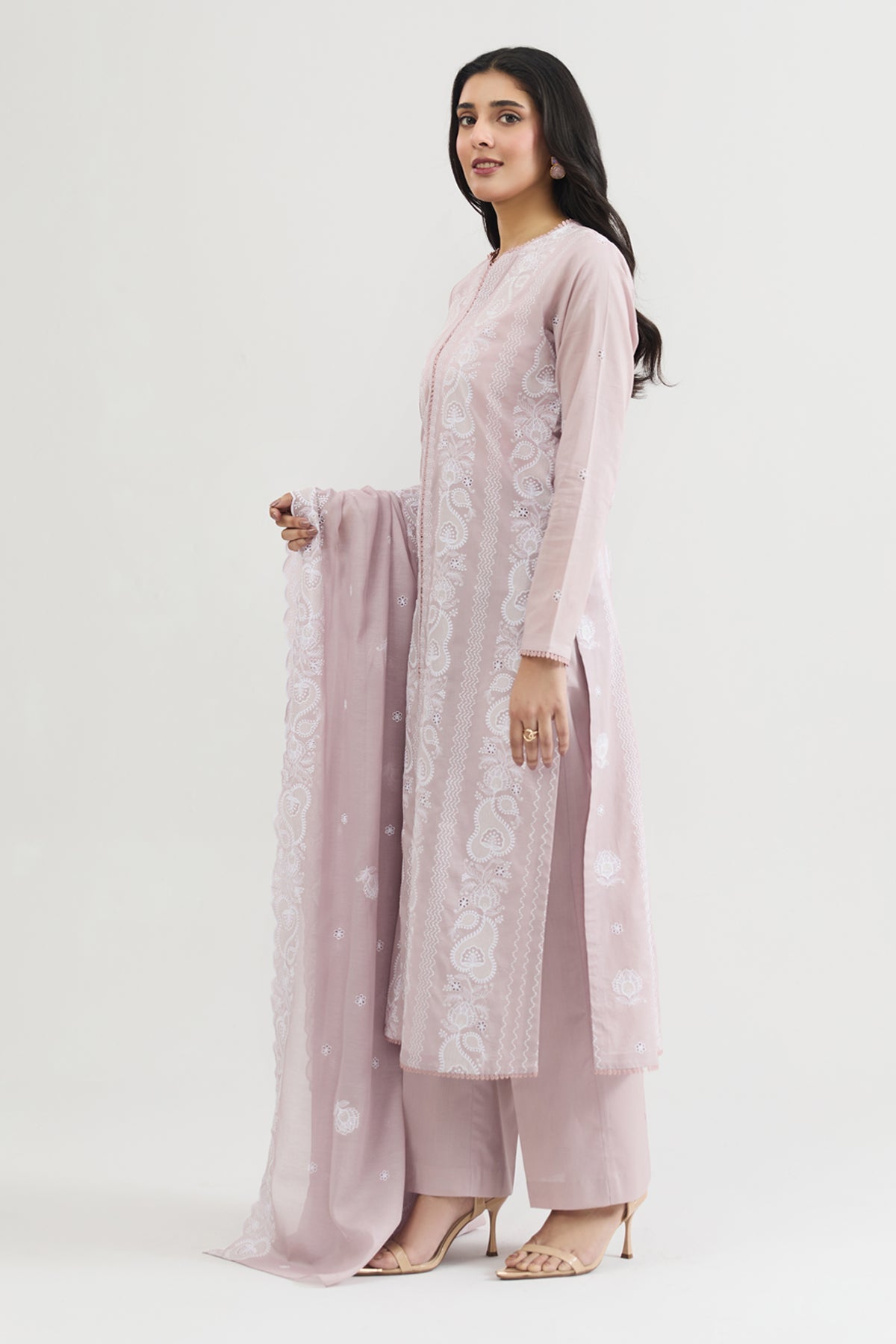 LAWN | EMBROIDERED - Shop Now at Kayseria