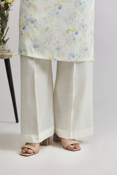 RAW SILK  |  EMBROIDERED - Shop Now at Kayseria