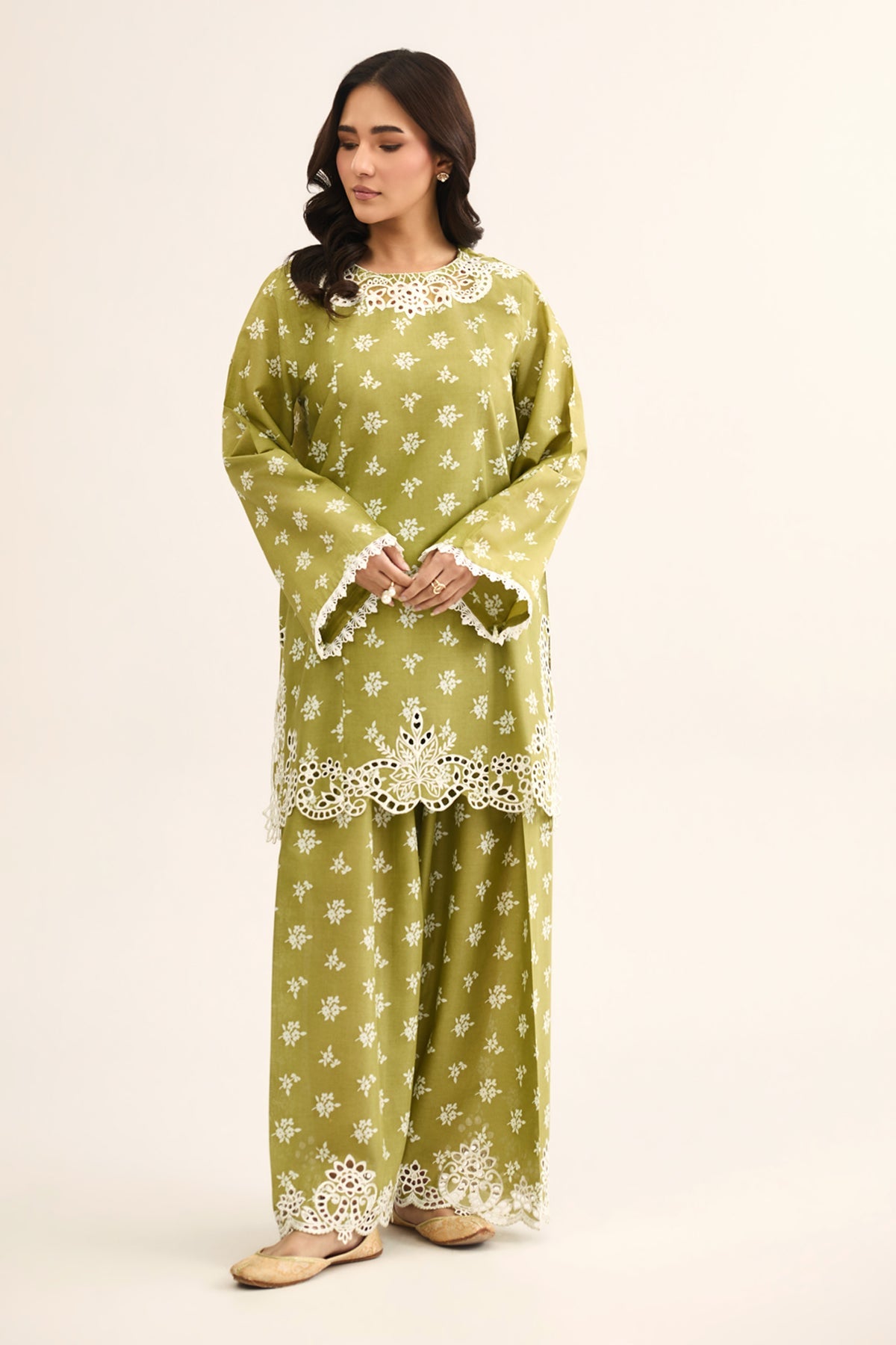 LAWN  |  EMBROIDERED - Shop Now at Kayseria
