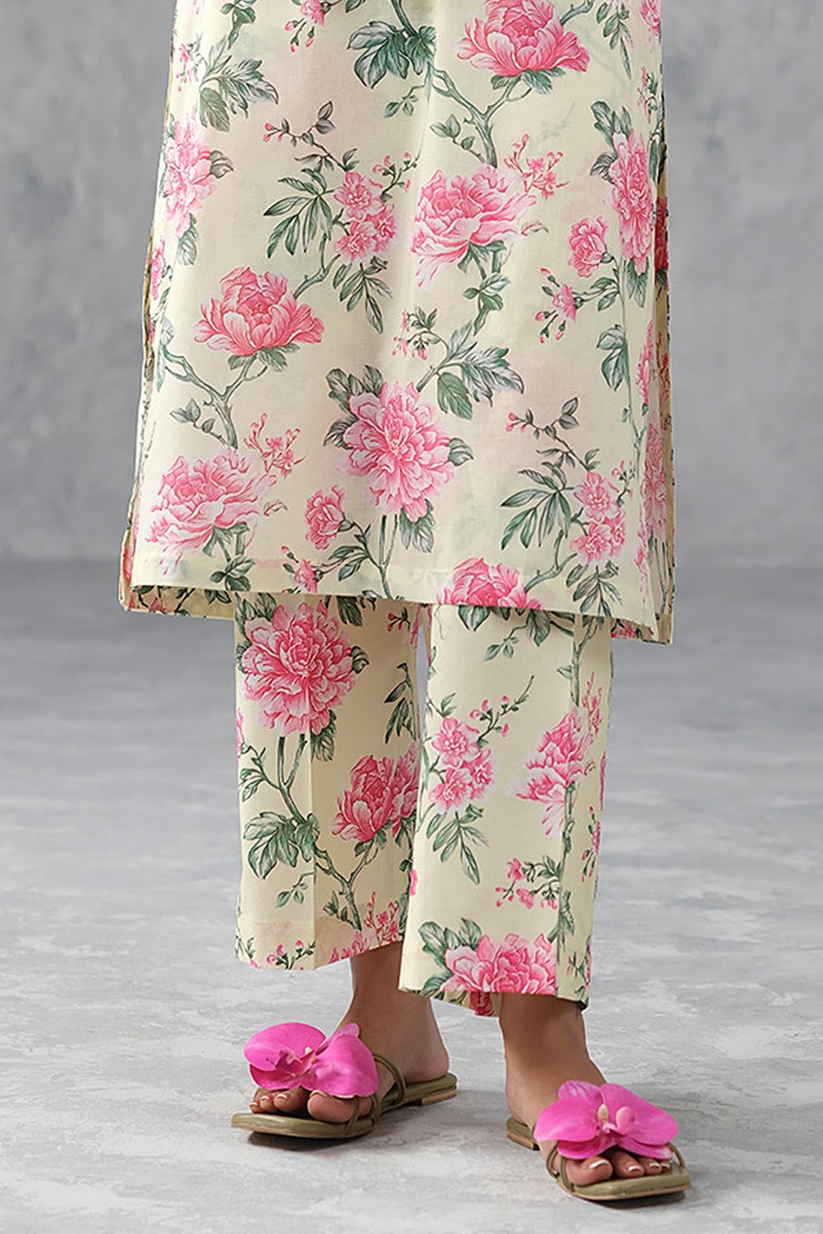 LAWN | PRINTED