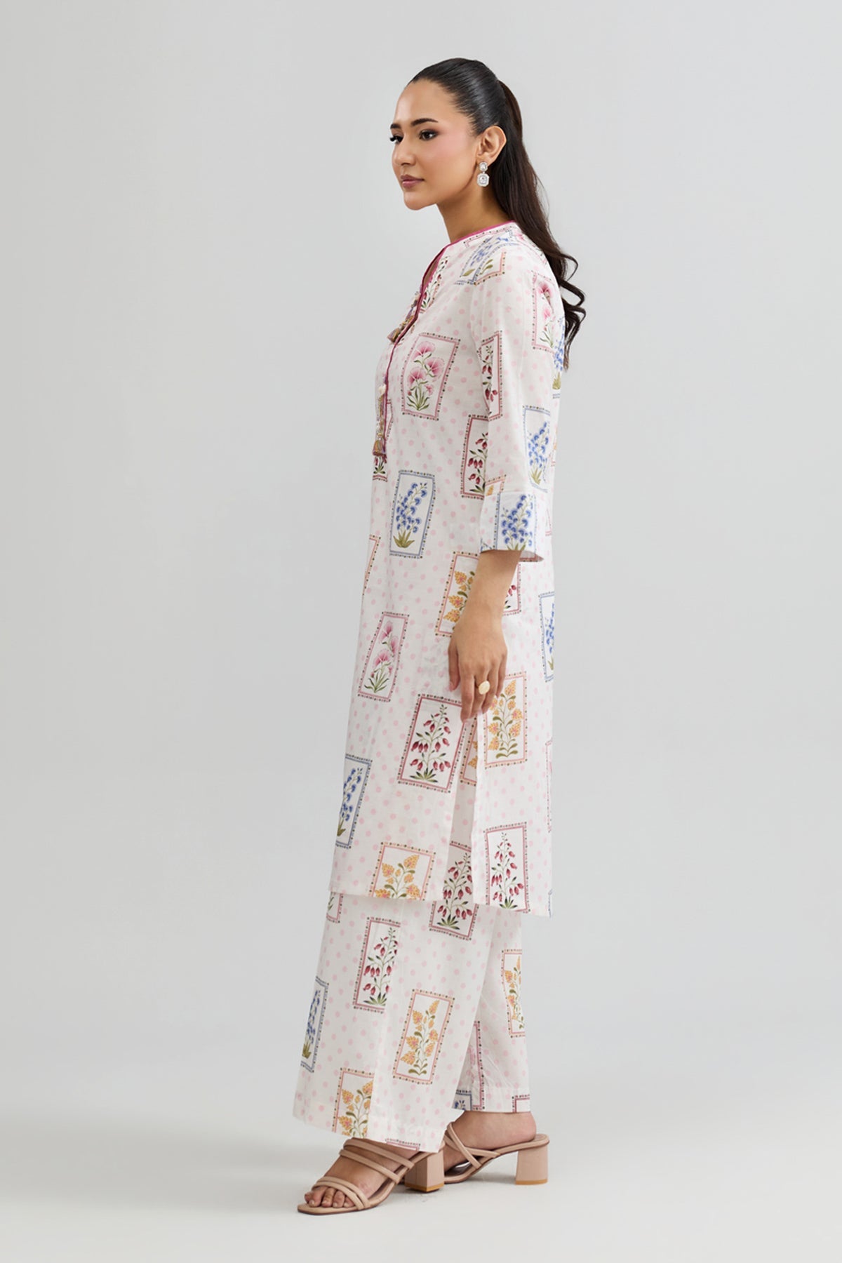 CAMBRIC | PRINTED - Shop Now at Kayseria
