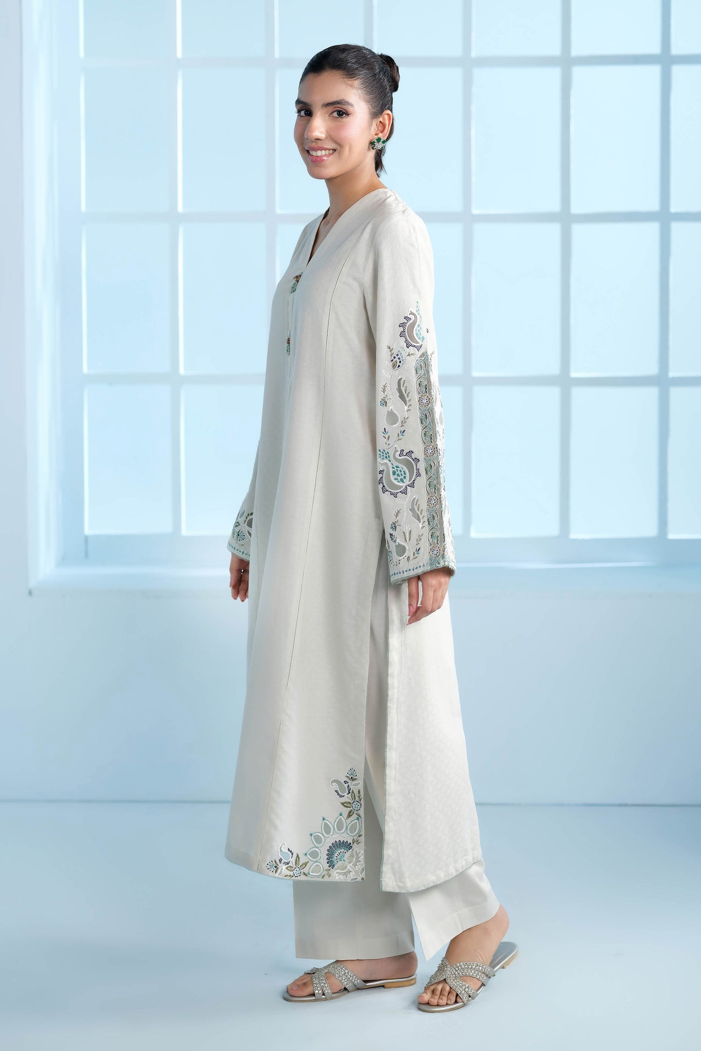 JACQUARD | EMBROIDERED