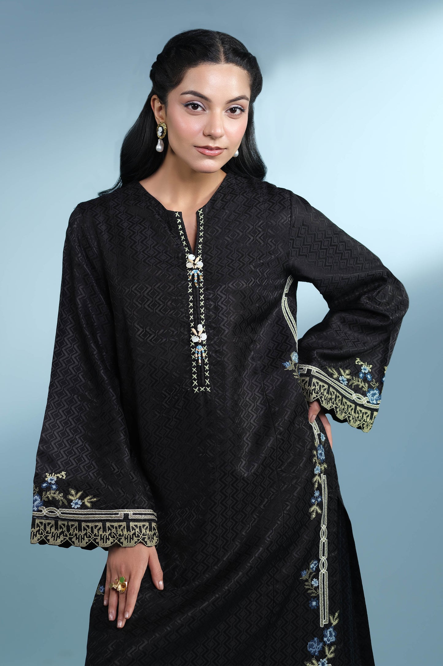 JACQUARD | EMBROIDERED