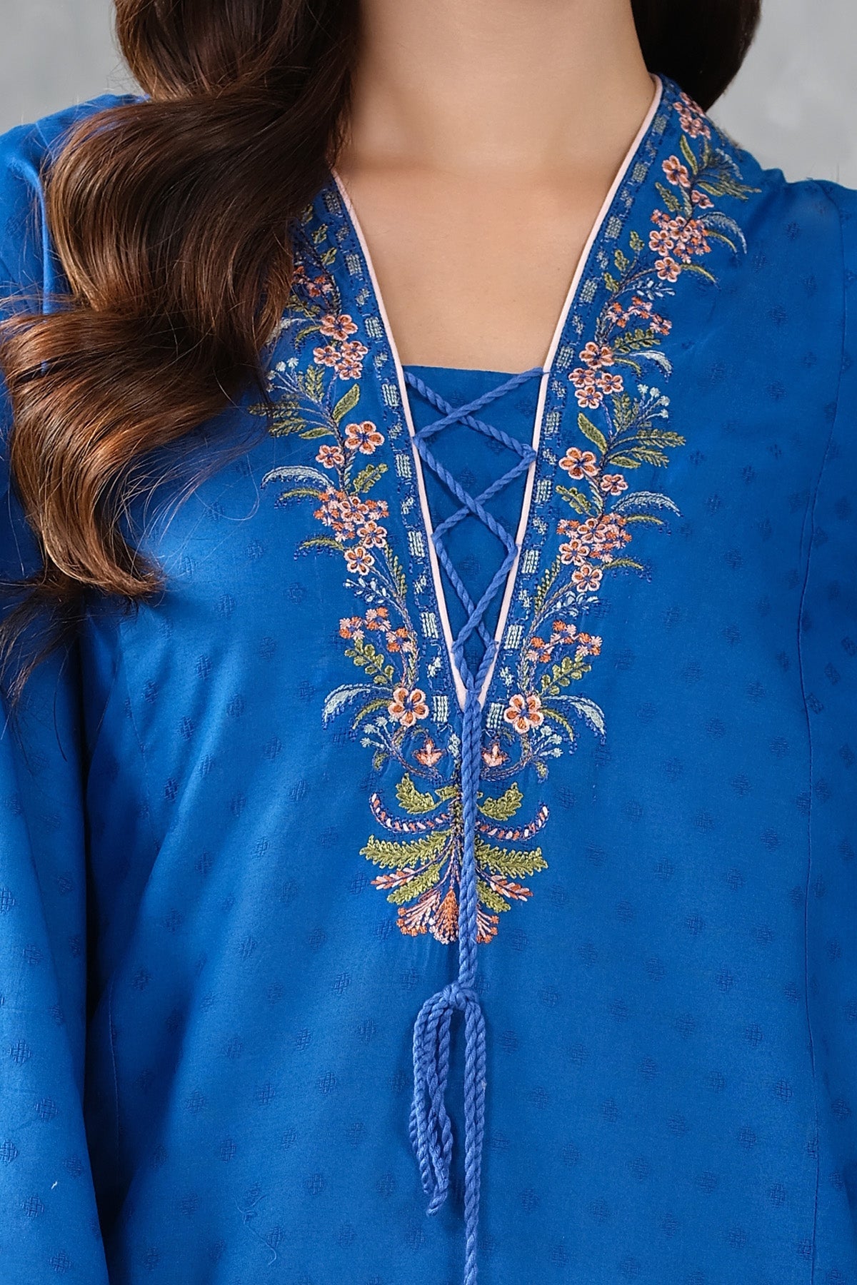 JACQUARD | EMBROIDERED