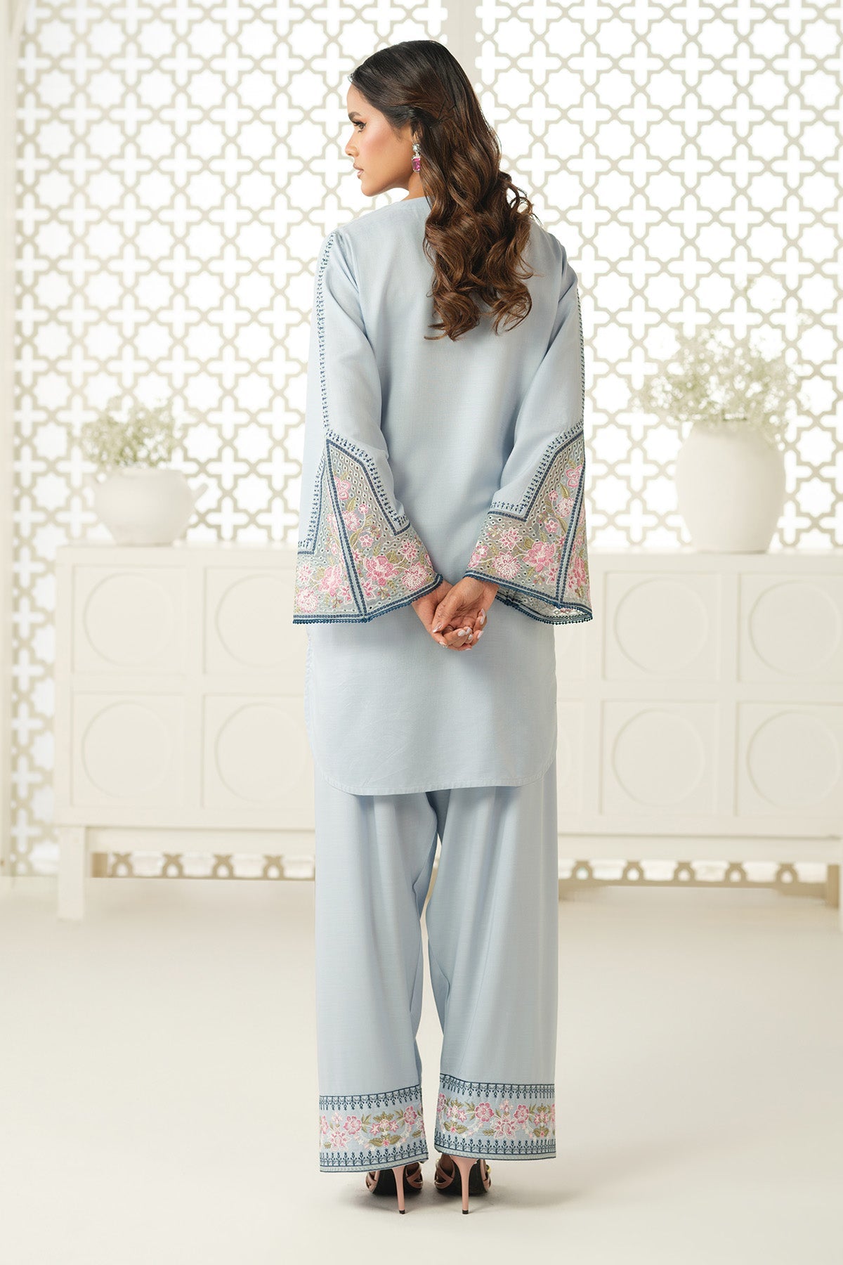 RAW SILK | EMBROIDERED - Shop Now at Kayseria