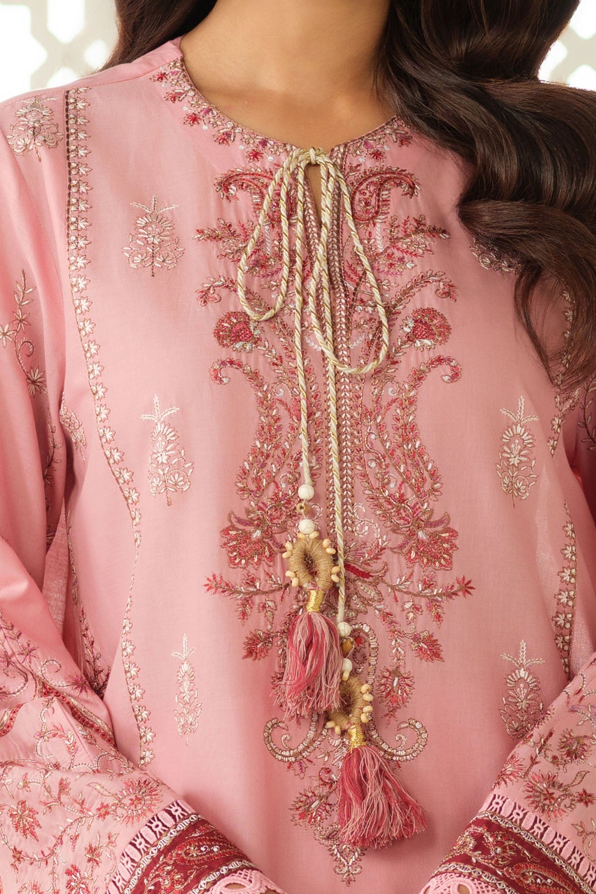 LAWN | EMBROIDERED