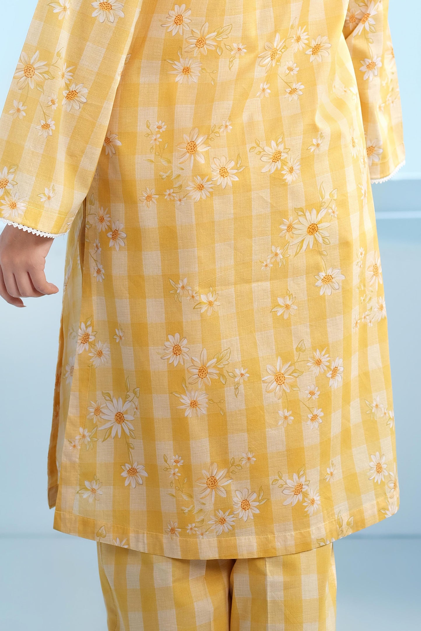LAWN | PRINTED