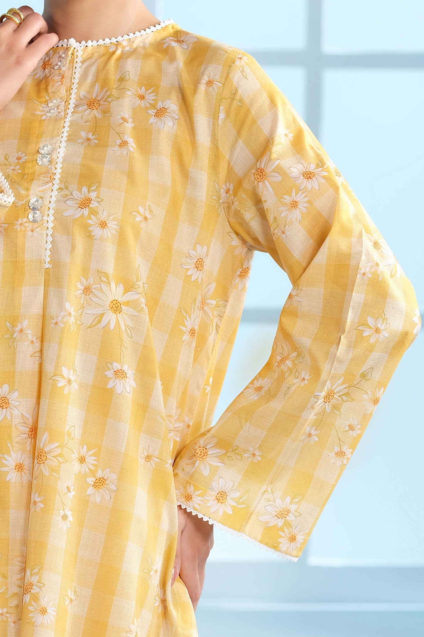 LAWN | PRINTED