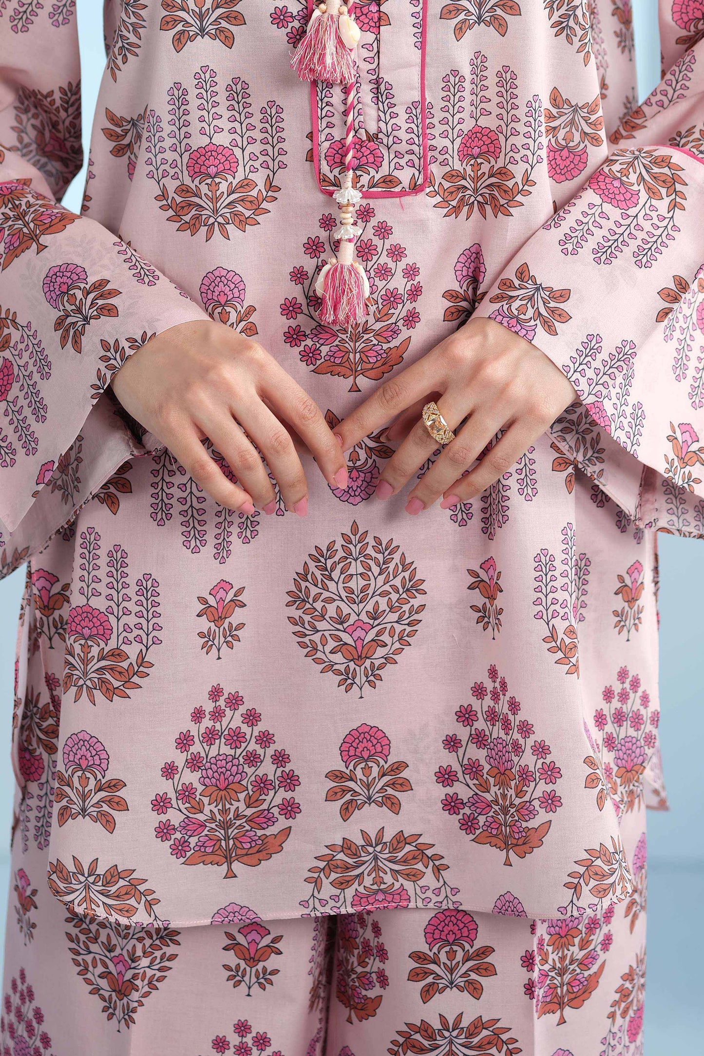 LAWN | PRINTED