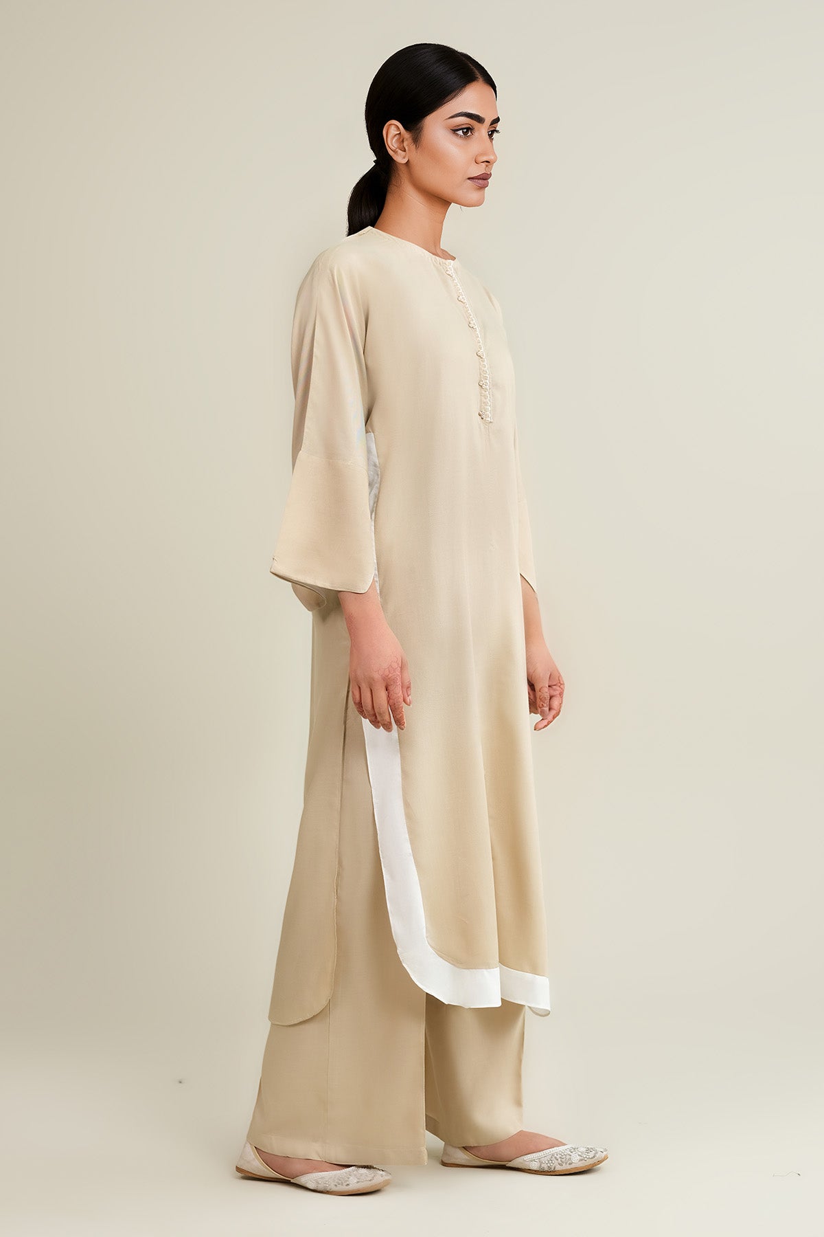 2 Piece - Dyed & Embellished Linen Suit - KPW25-P3665 - Shop Now at Kayseria