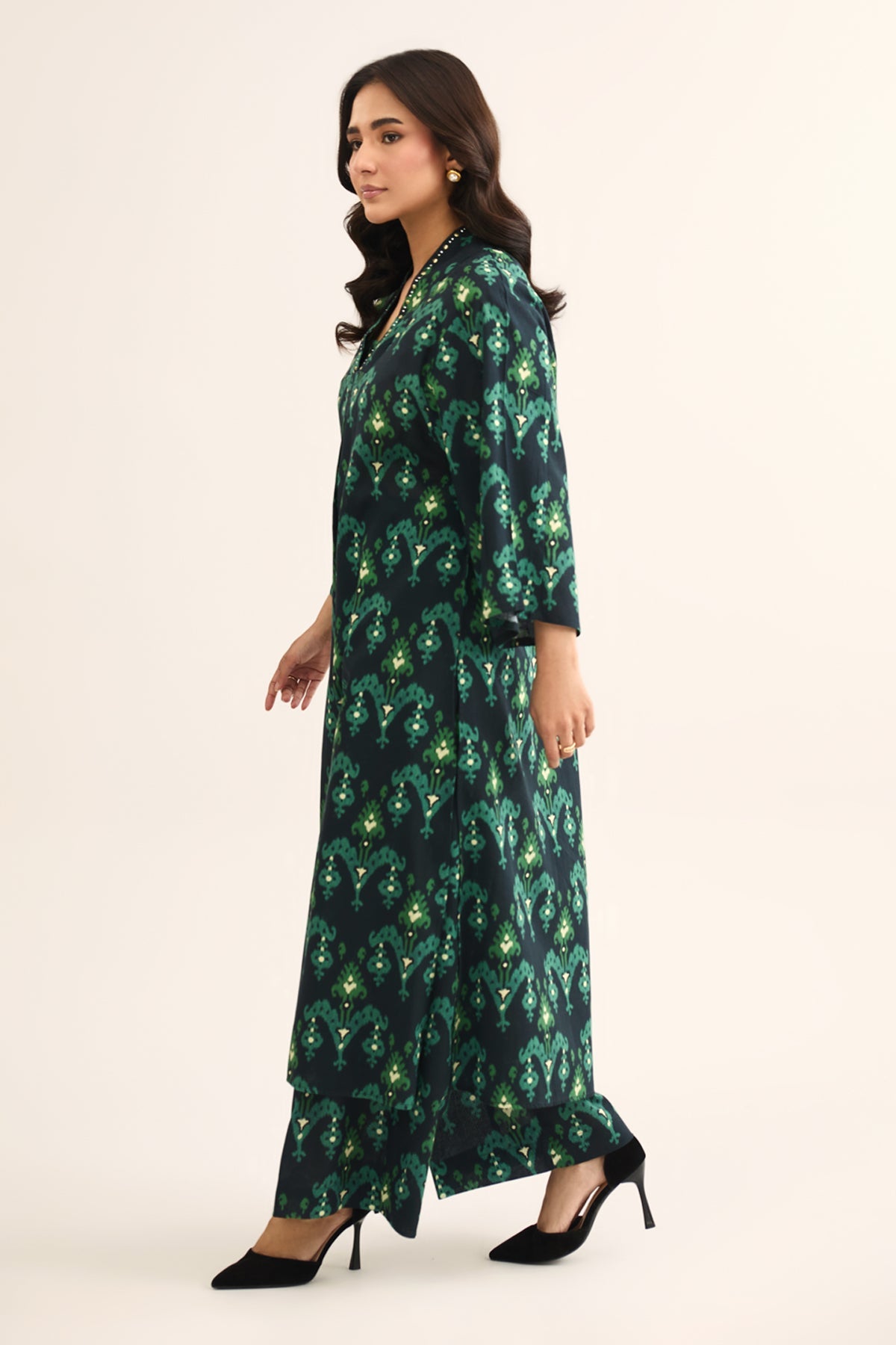 KHADDAR  |  PRINTED - Shop Now at Kayseria