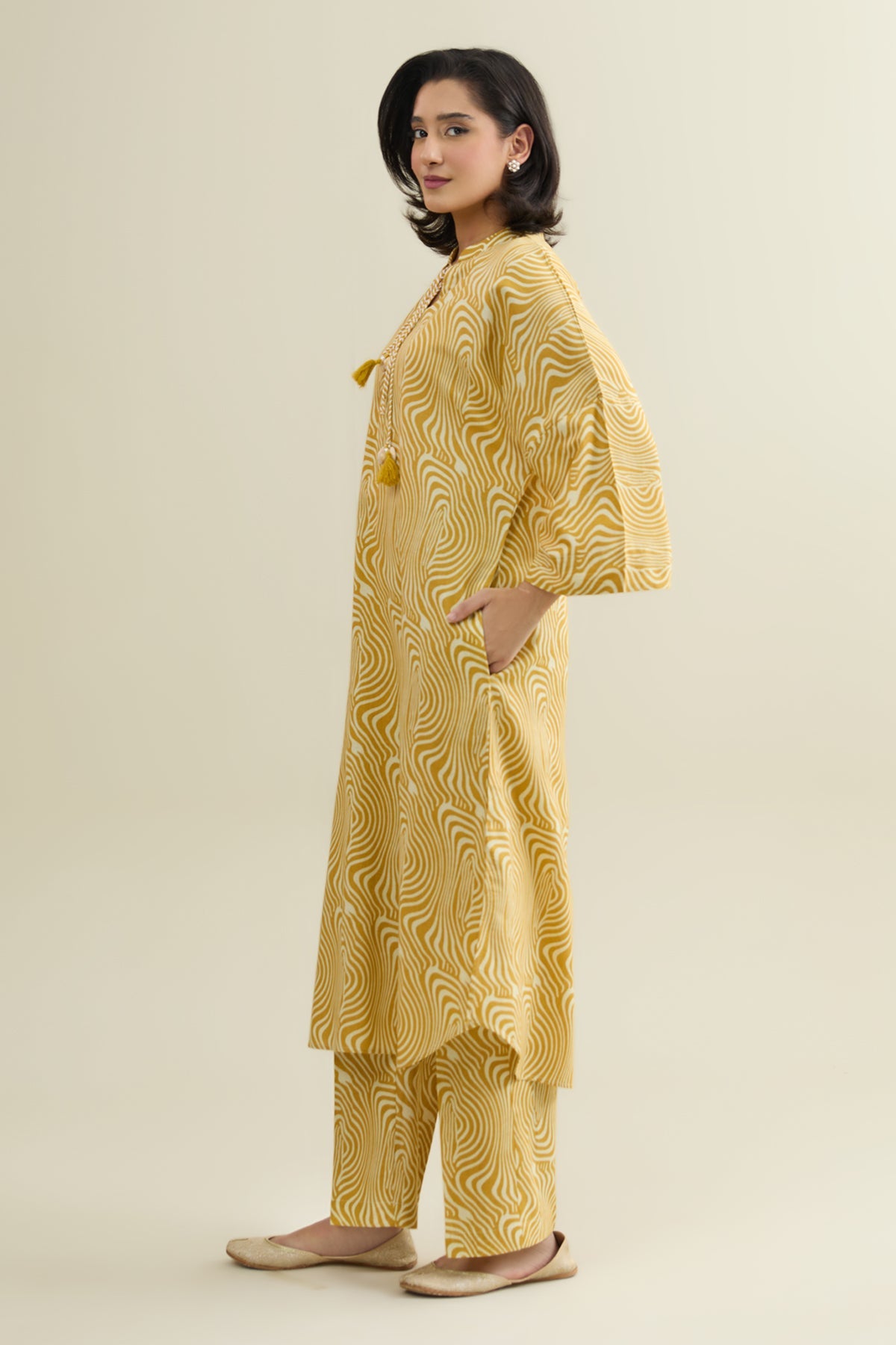 KHADDAR  |  PRINTED - Shop Now at Kayseria
